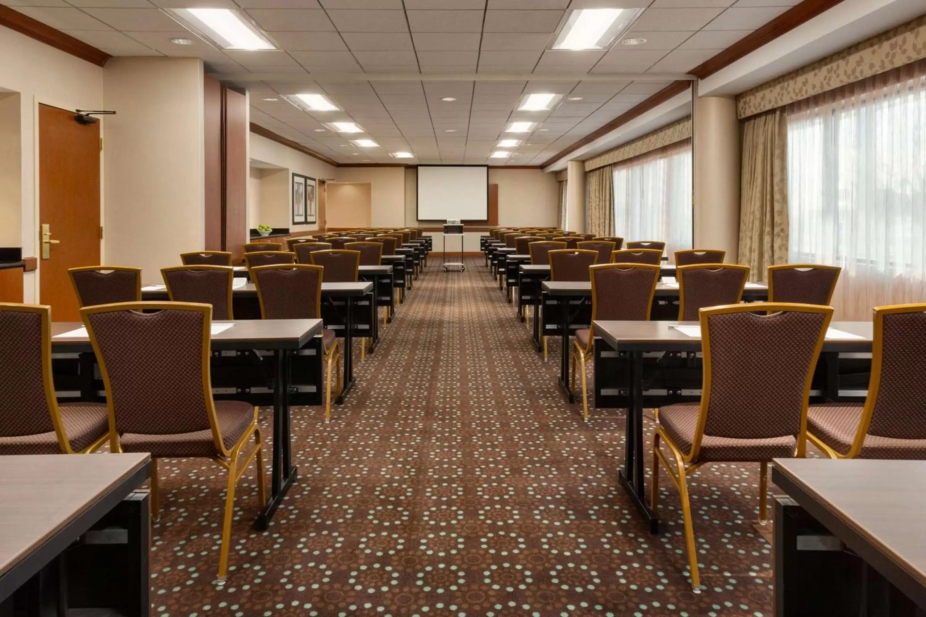 Meeting/conference room in Hampton Inn Denver West Federal Center