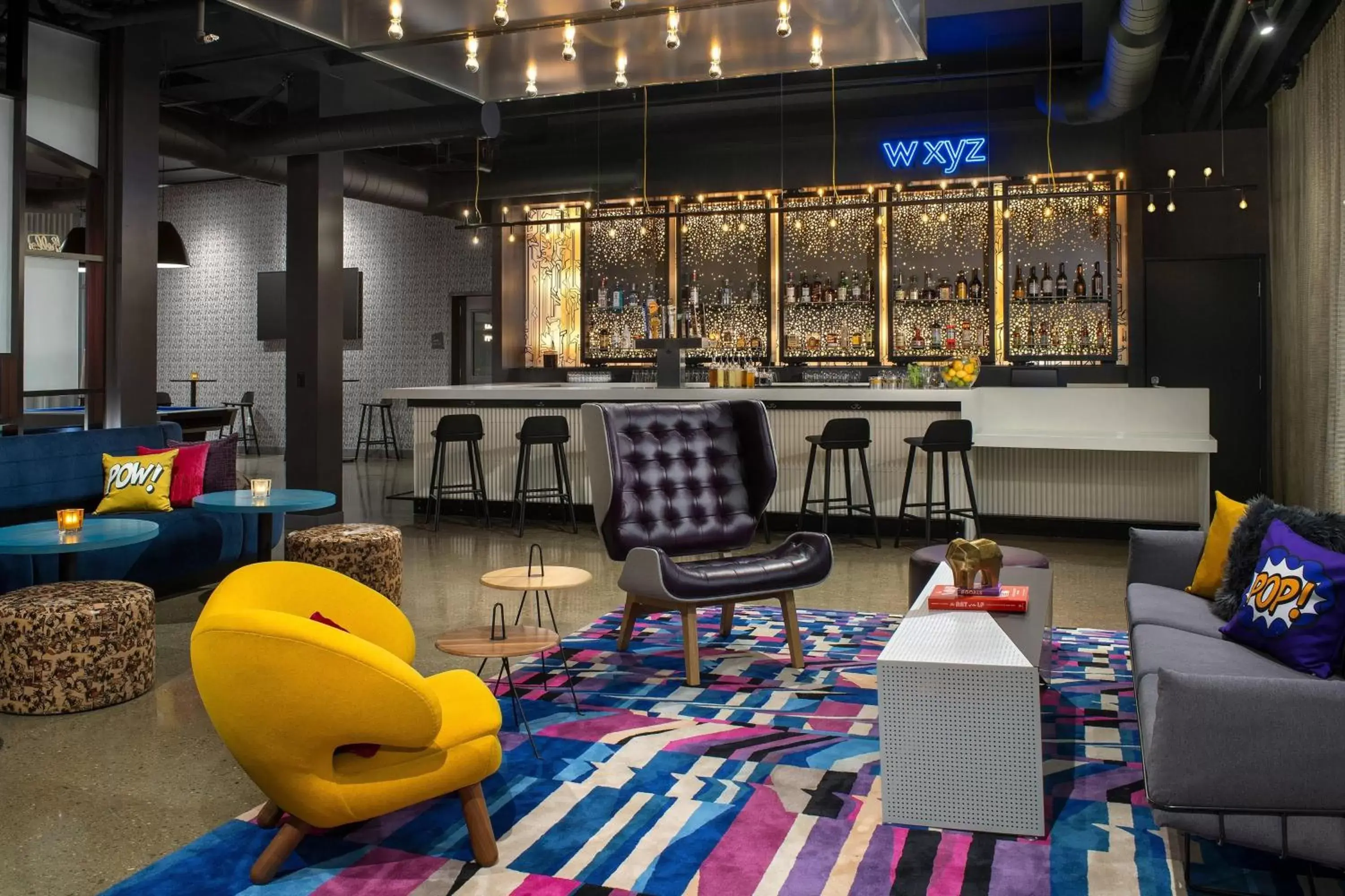 Restaurant/places to eat in Aloft Omaha West