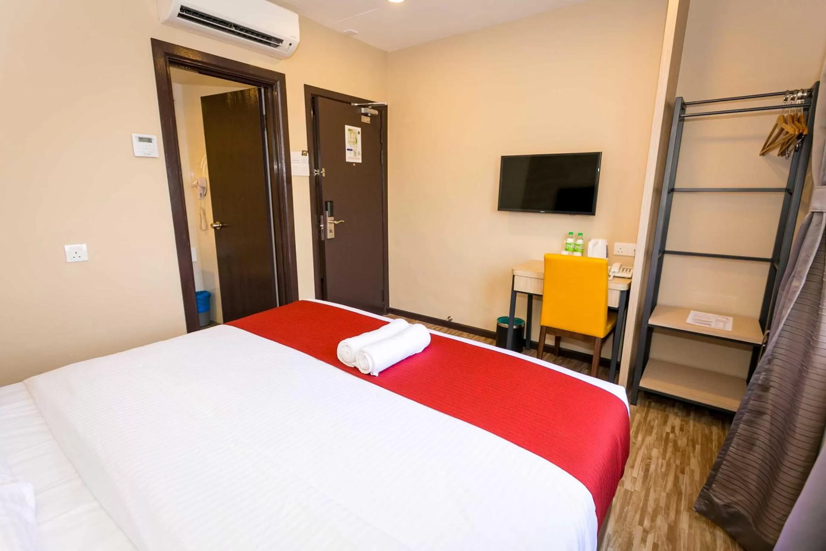 Bedroom, Bed in Icon Hotel Segamat