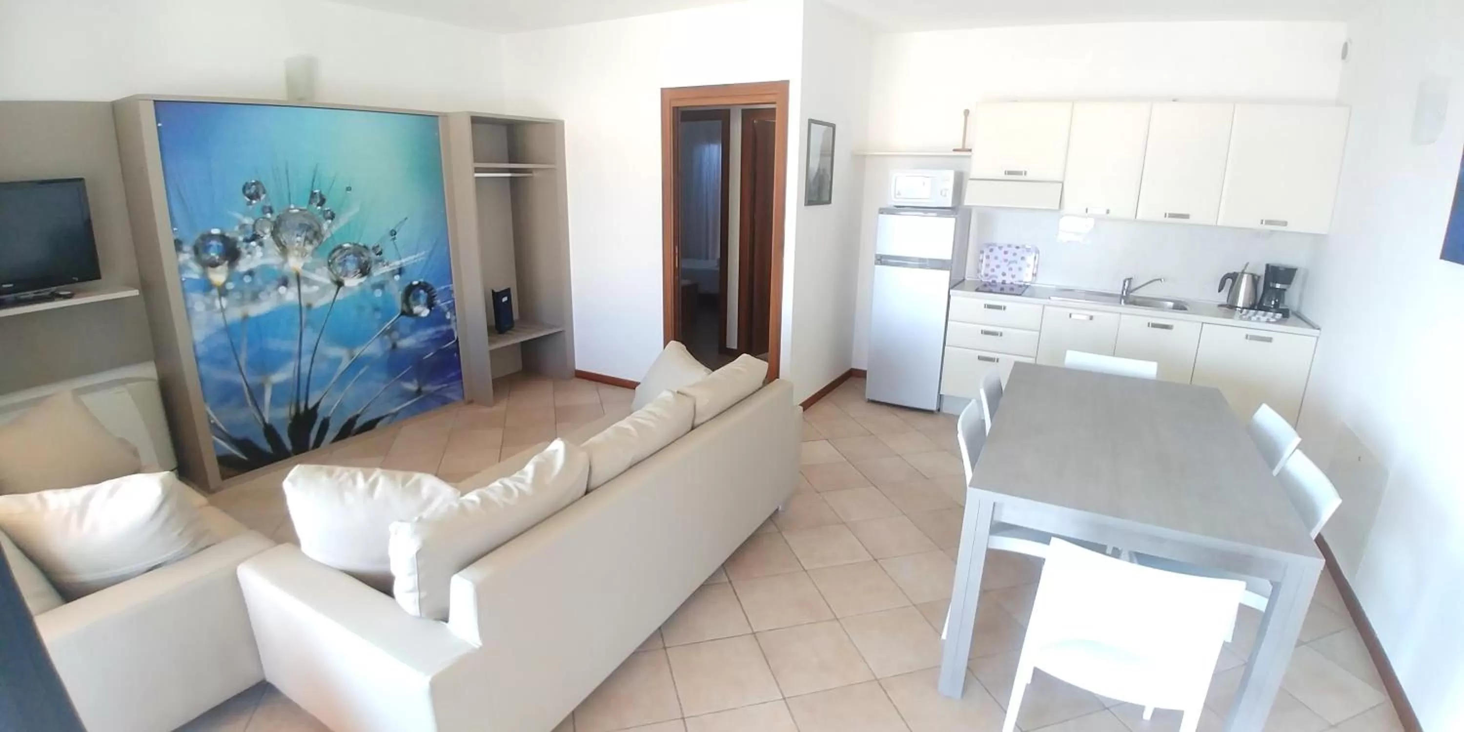 Kitchen or kitchenette in Relais Rosa Dei Venti -Ciao Vacanze-