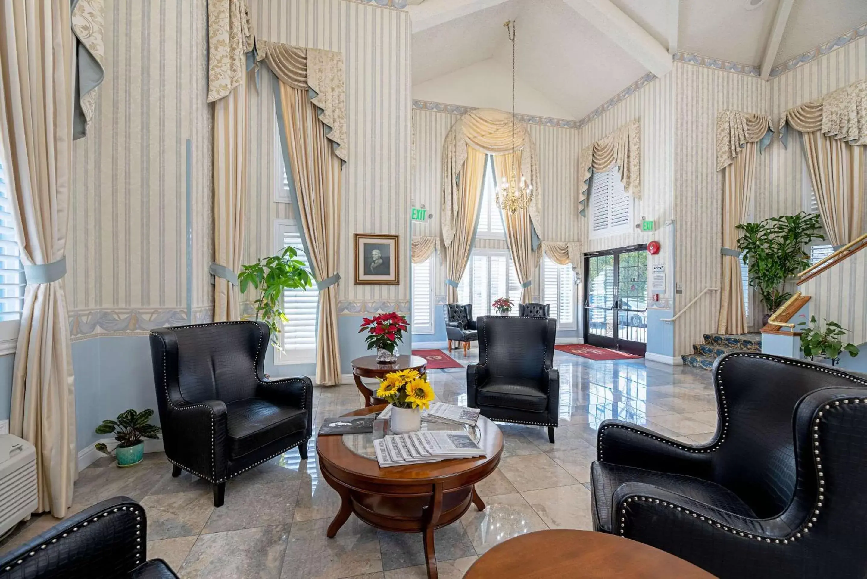 Lobby or reception in Clarion Inn Silicon Valley Lobby or reception in Clarion Inn Silicon Valley