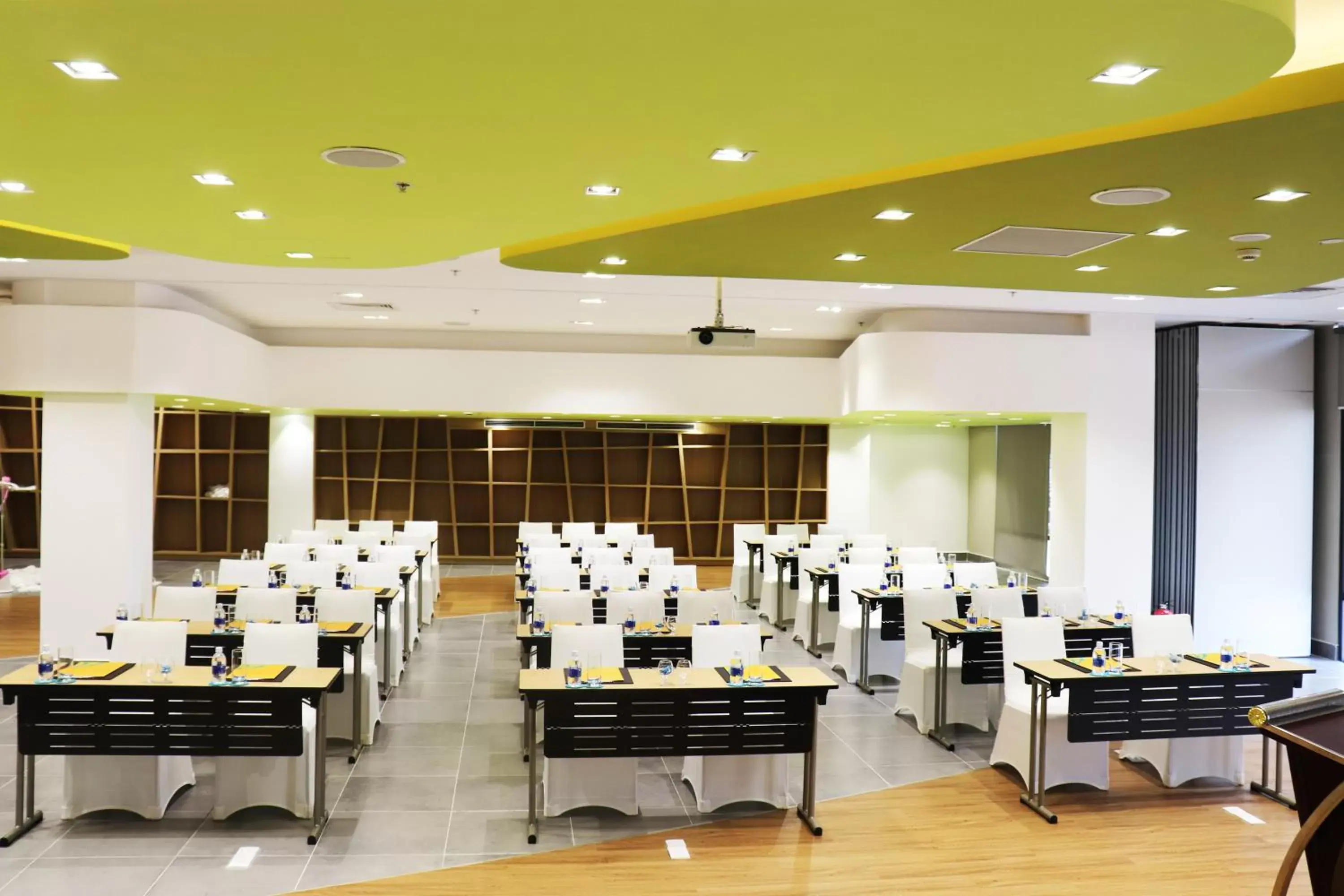 Meeting/conference room in Ariyana SmartCondotel Nha Trang