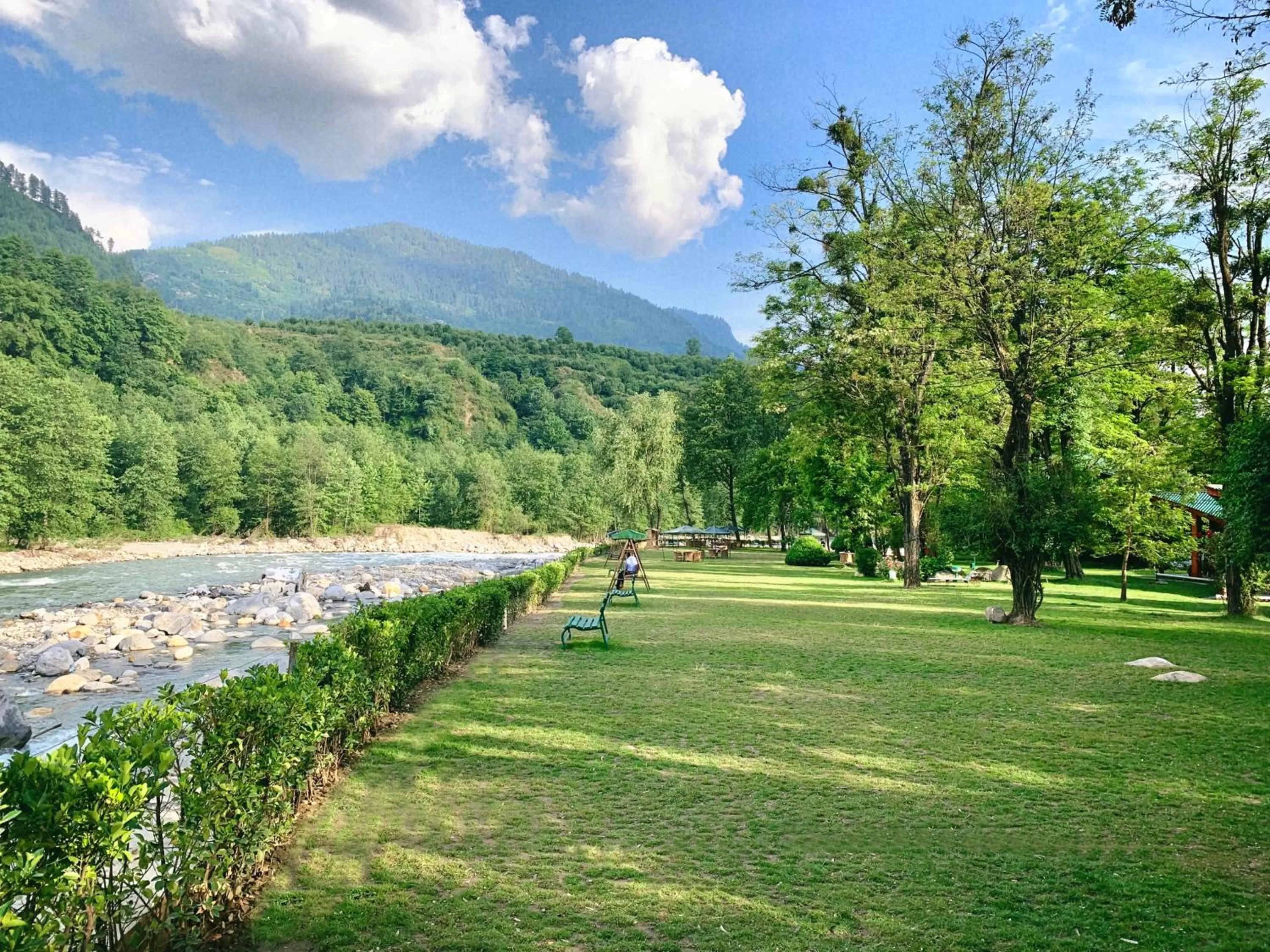 Garden in Span Resort and Spa, Manali