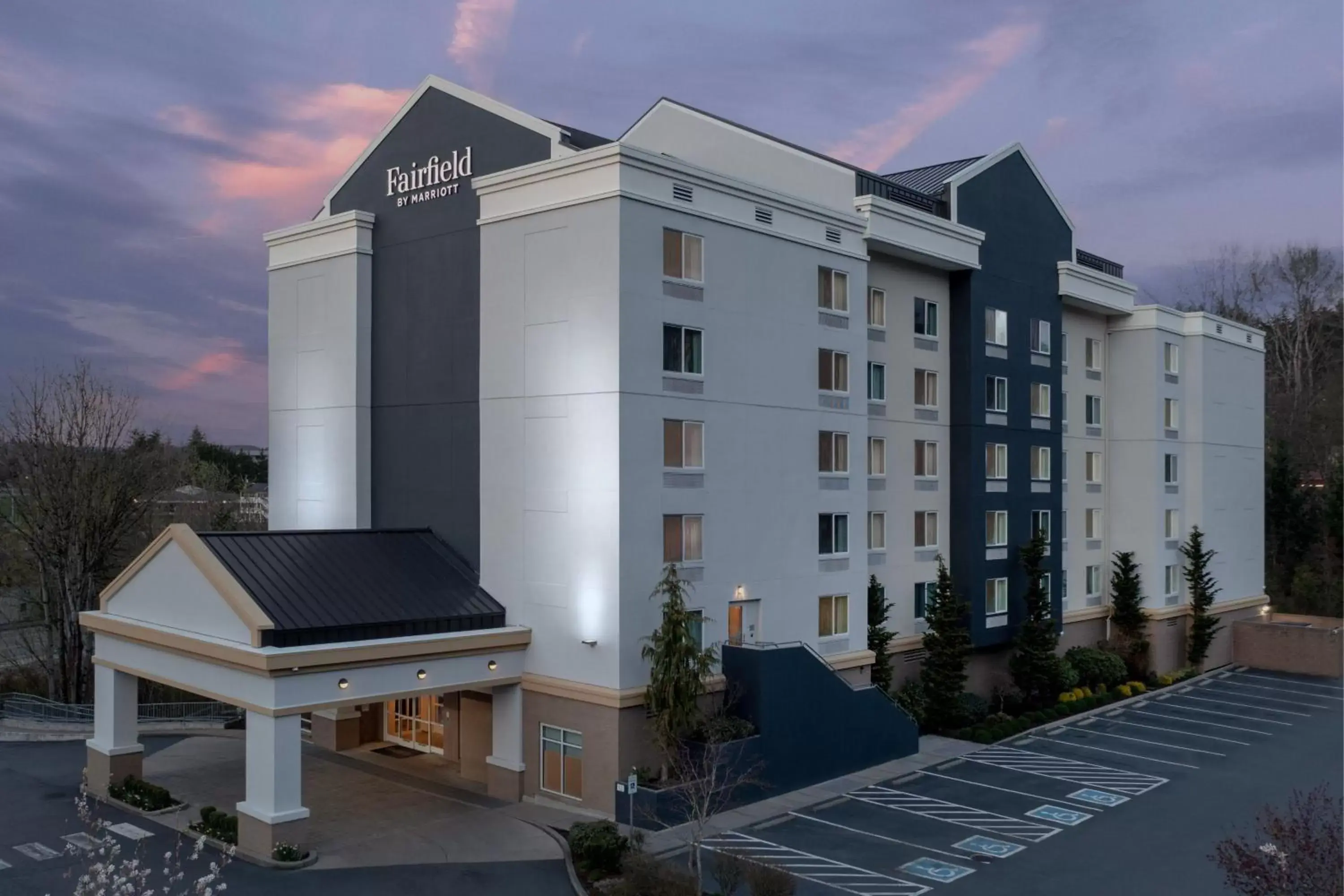Property Building in Fairfield by Marriott Tacoma Puyallup