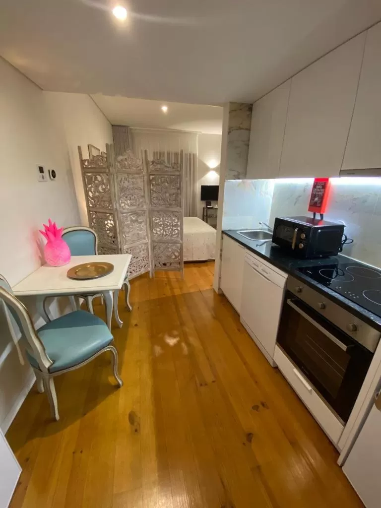 Kitchen or kitchenette, Kitchen/Kitchenette in TM Luxury Apartments Lisbon