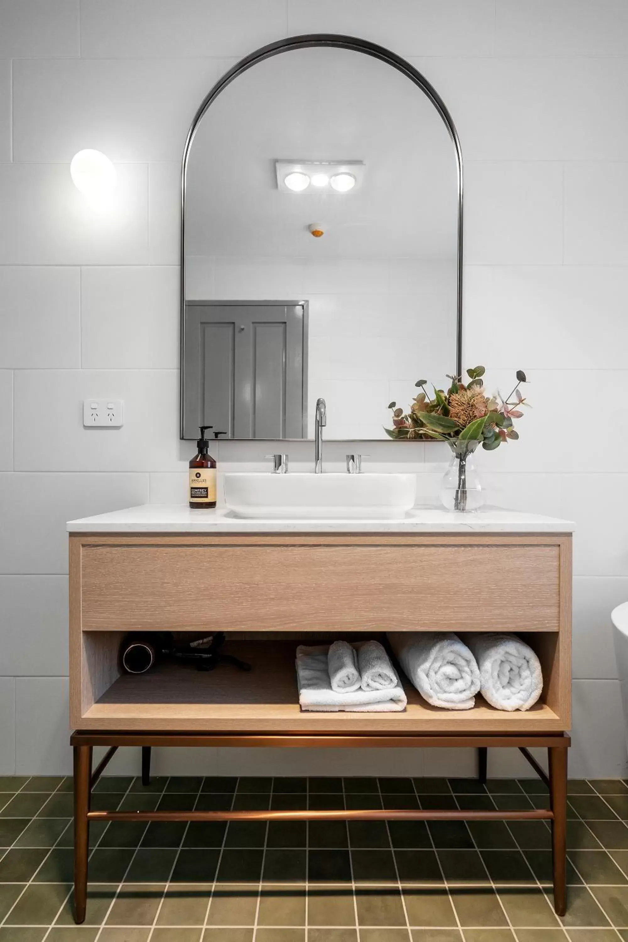 Bathroom in Wildes Hotel Kangaroo Valley