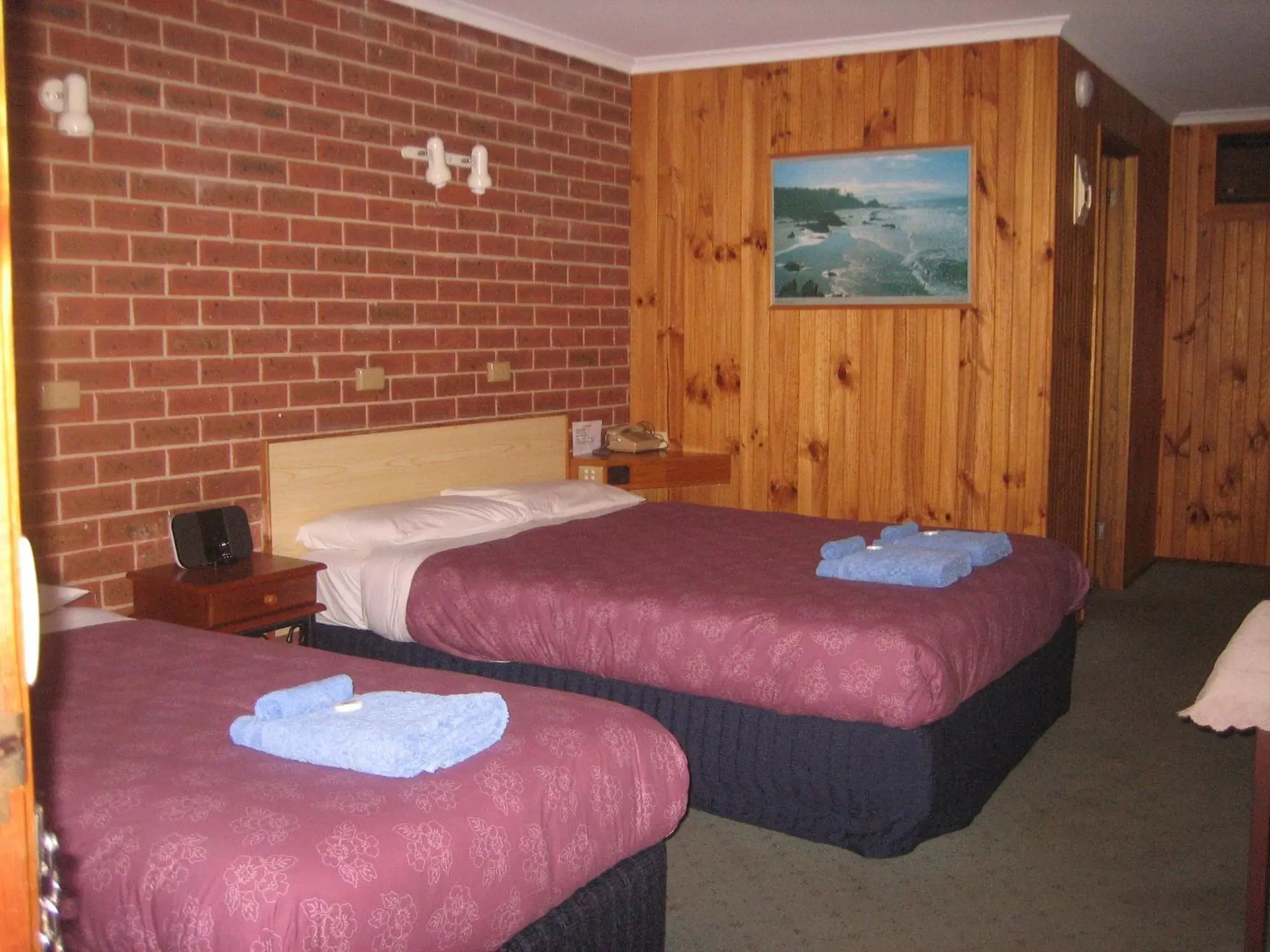 Bedroom, Bed in Orbost Country Road Motor Inn