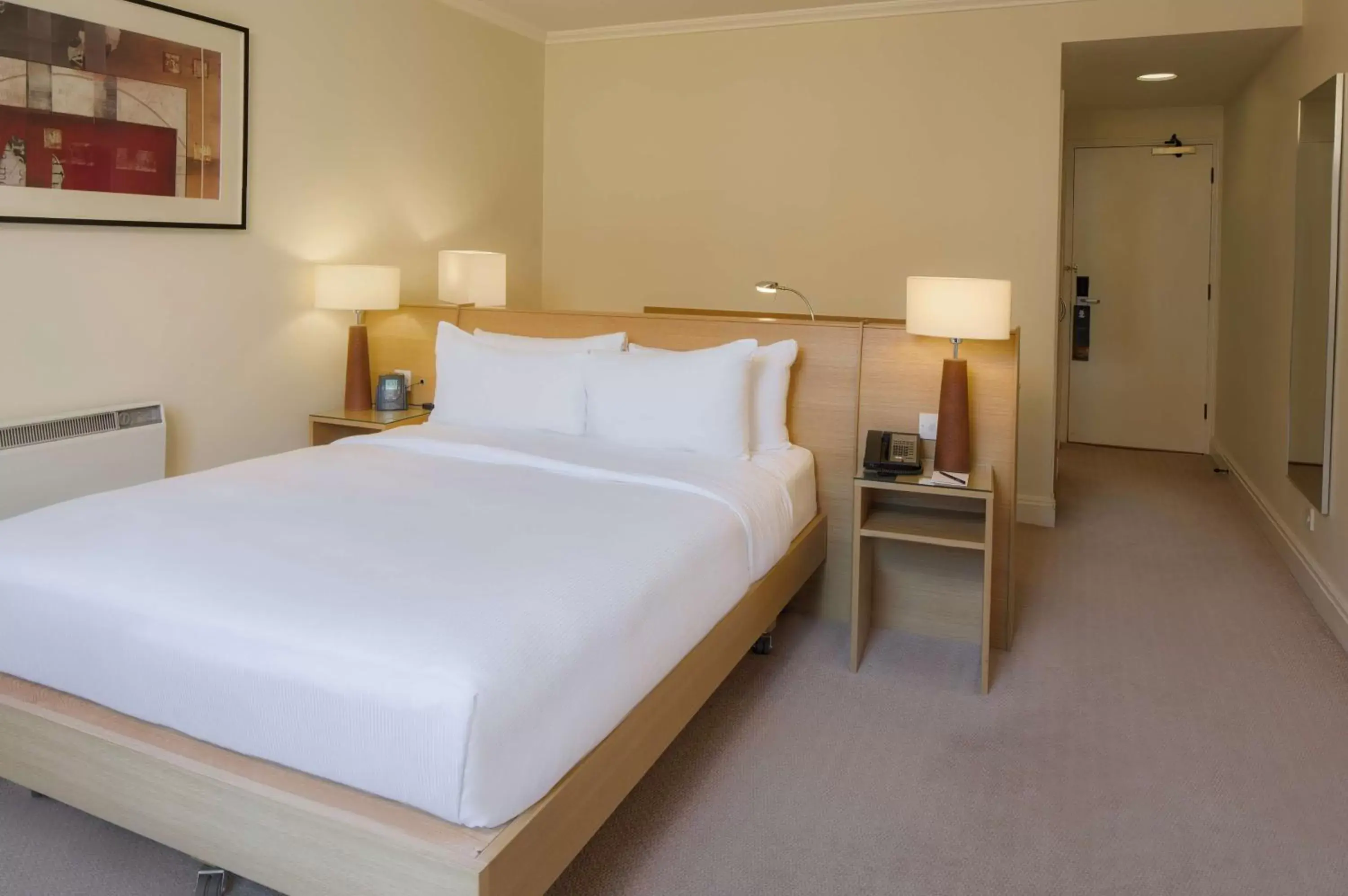 Bed in Hilton Northampton Hotel
