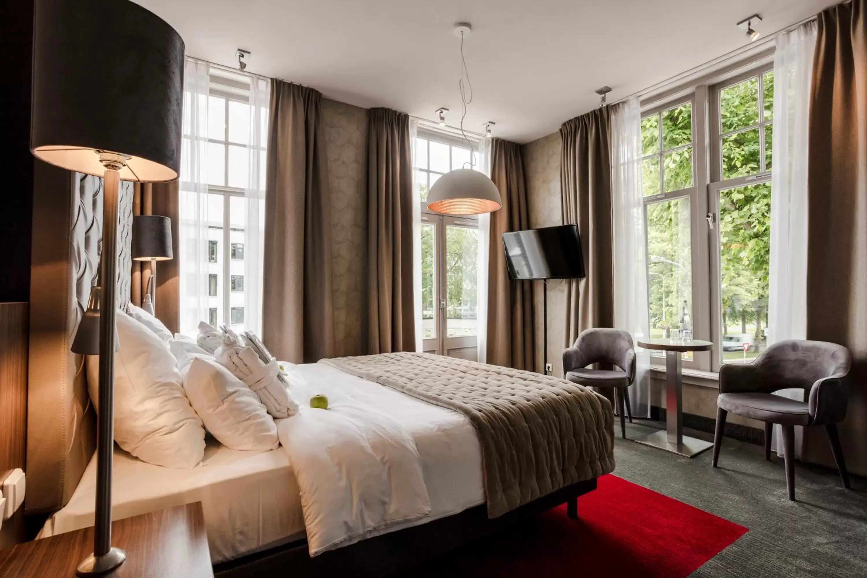 Bed in Hotel Bloemendaal