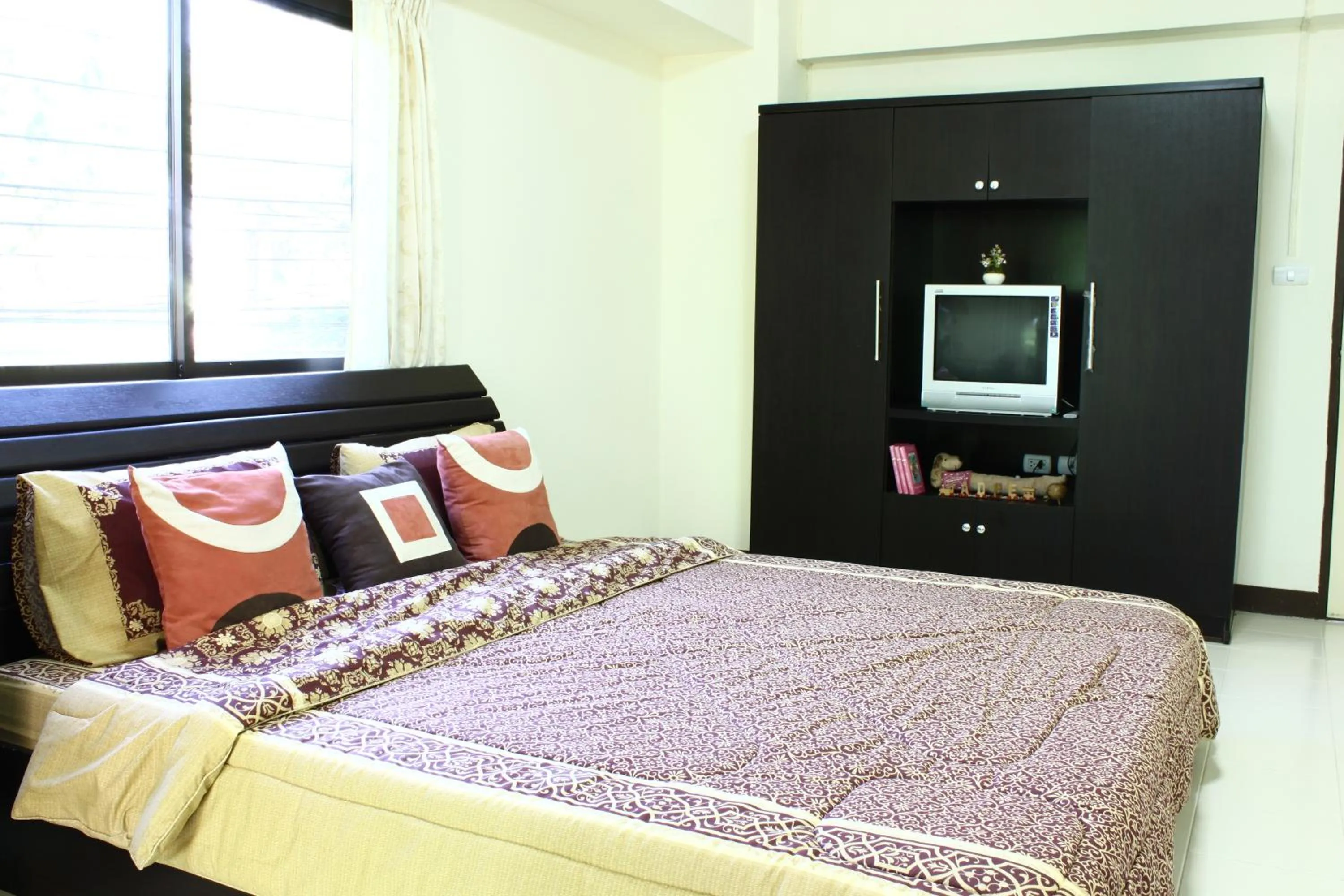 Bed in The European Place