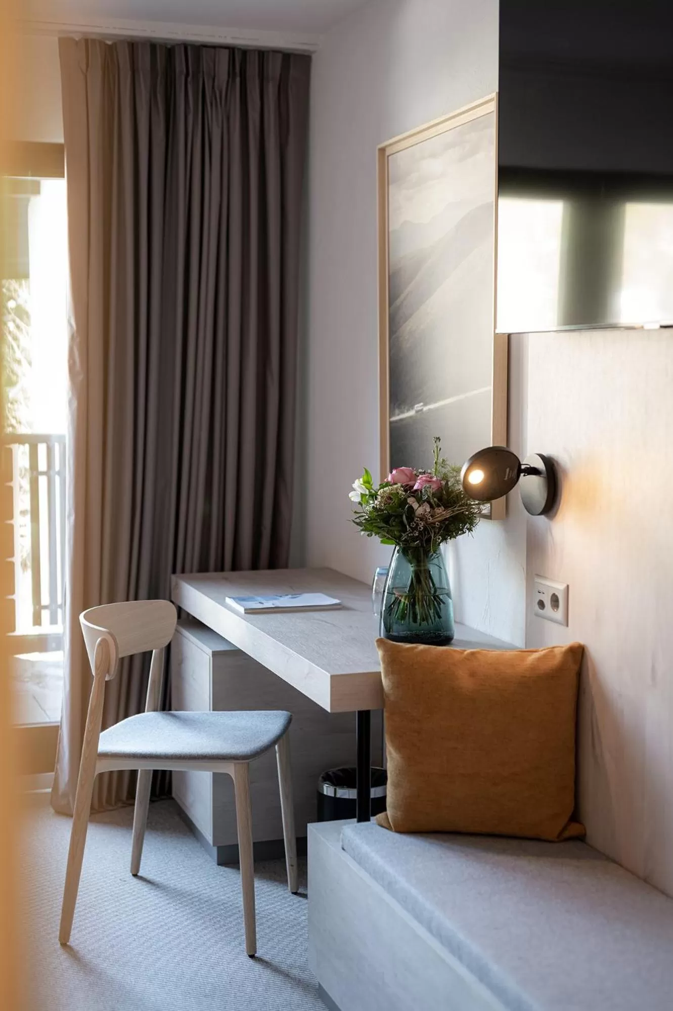 Seating area in Victoria Hotel & Residence