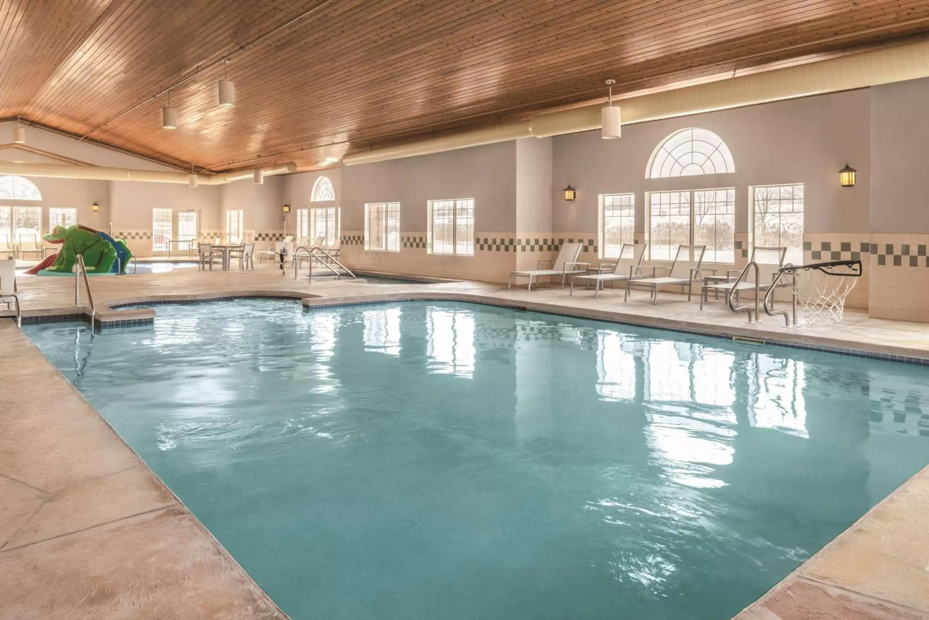 Activities, Swimming Pool in Country Inn & Suites by Radisson, Green Bay East, WI