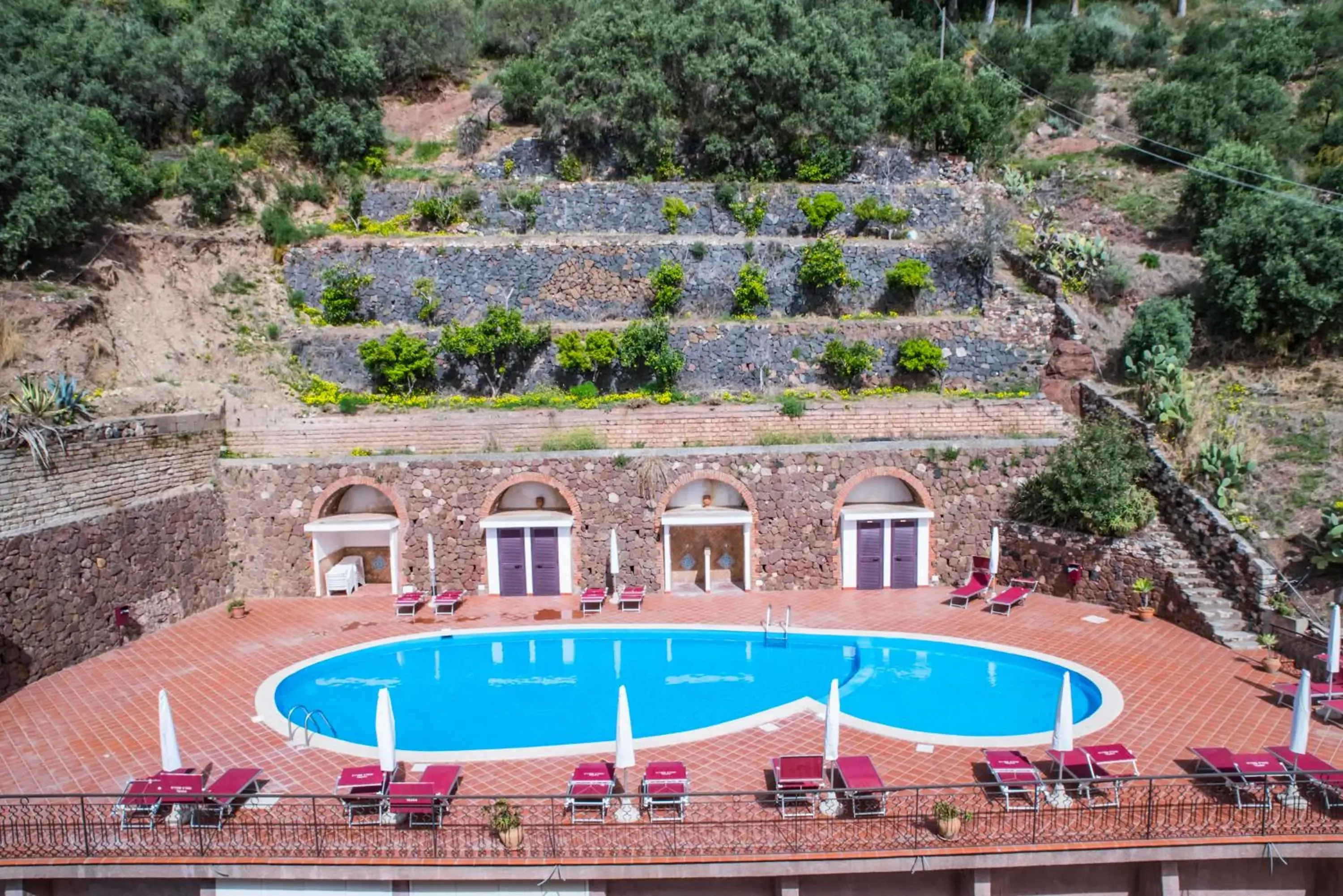 Swimming Pool in Hotel Isola Bella