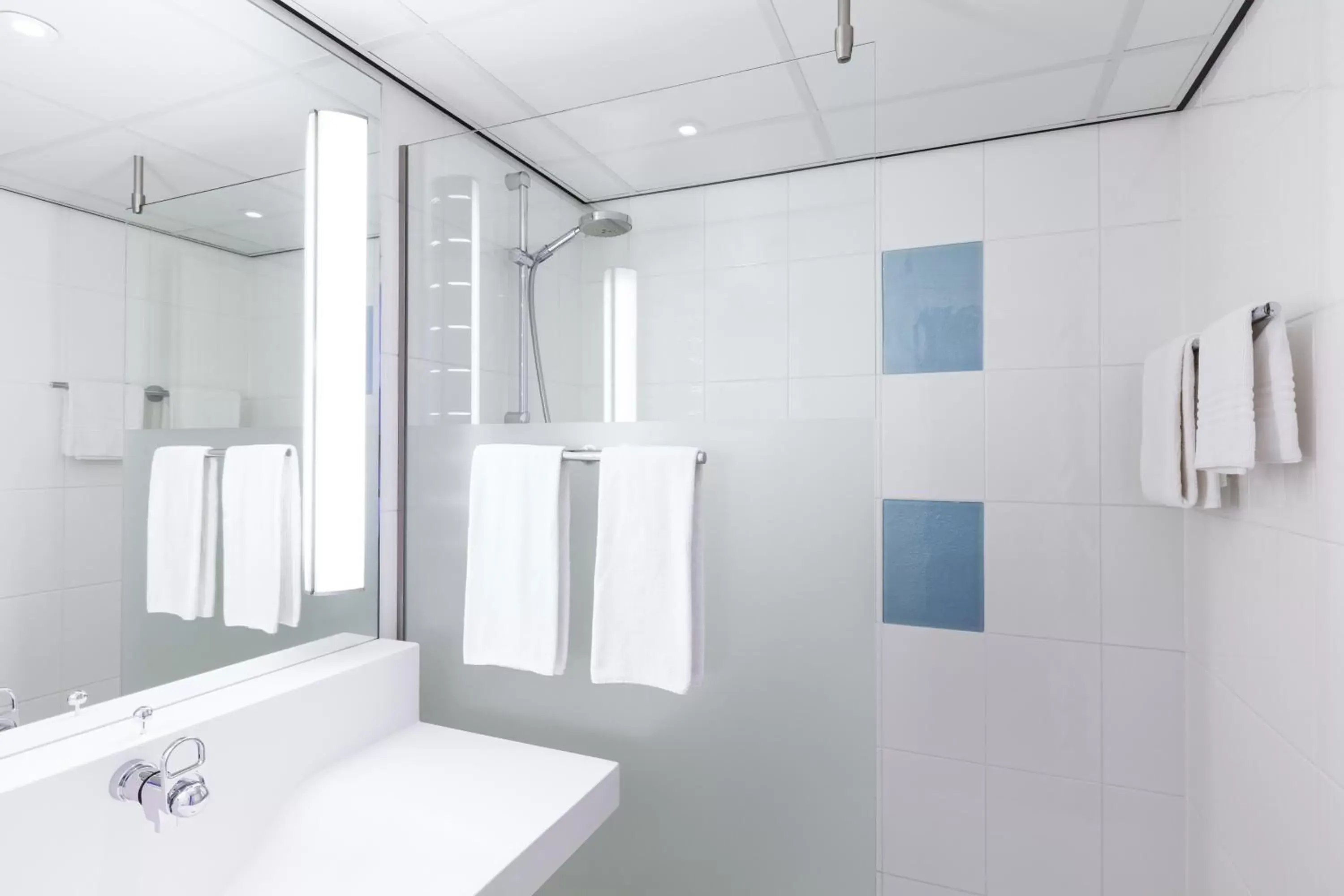 Superior Double Room with Sofa Bed in Novotel Eindhoven Superior Double Room with Sofa Bed in Novotel Eindhoven