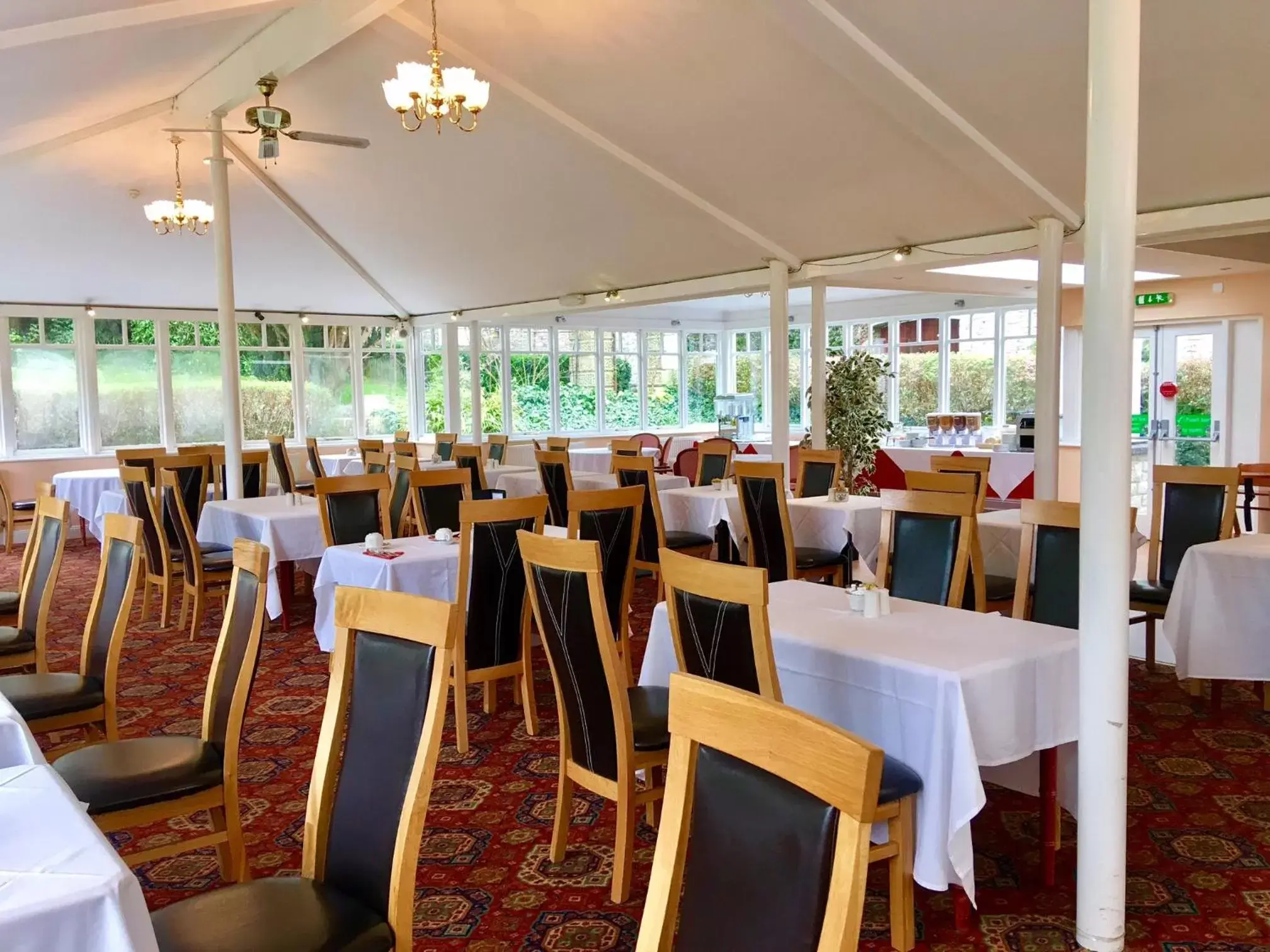 Restaurant/Places to Eat in Purbeck House Hotel & Louisa Lodge