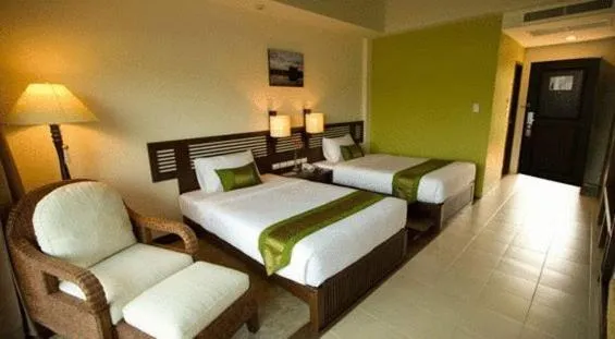 Bed in Mae Jo Golf Resort & Spa