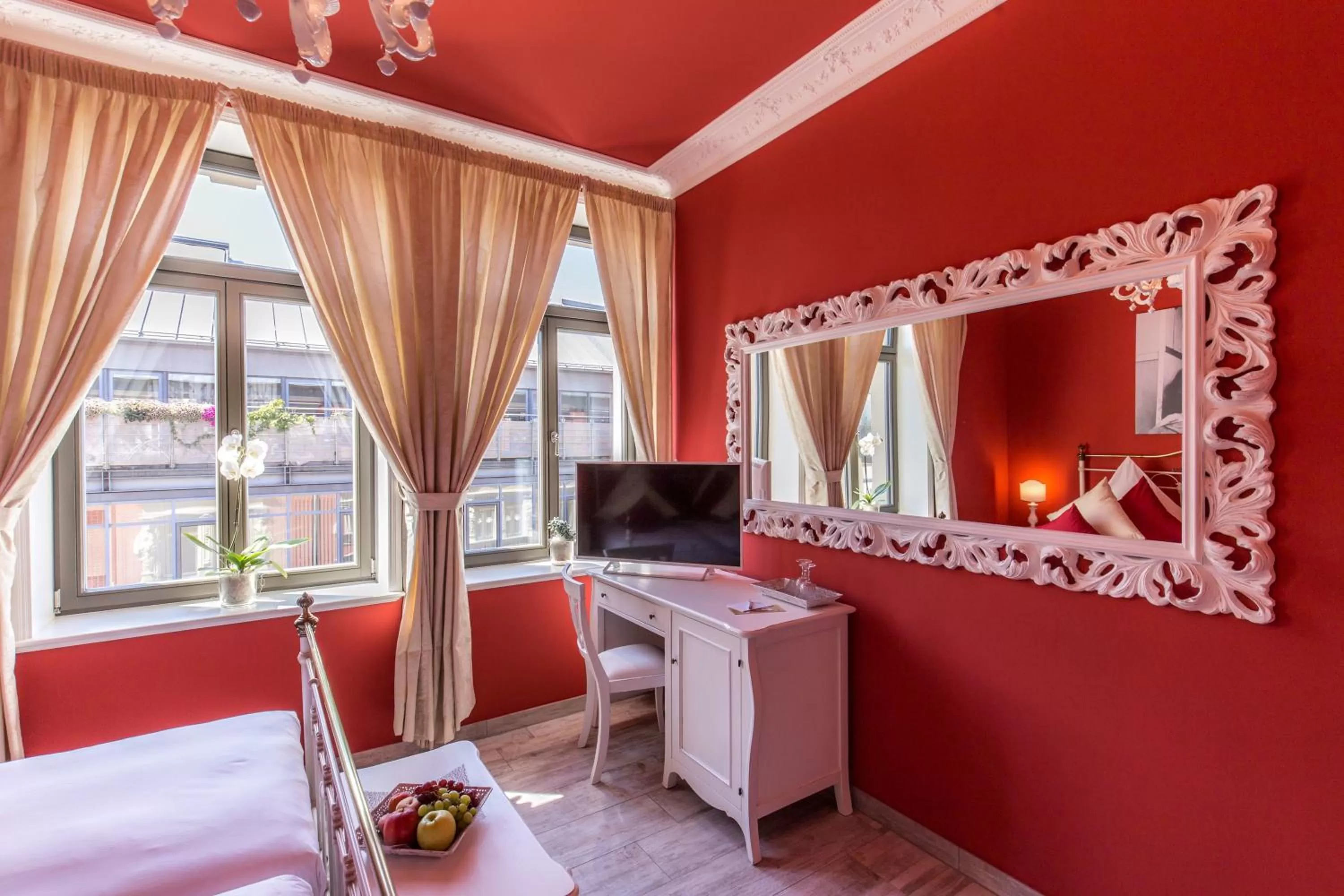 Photo of the whole room, Bed in Grande Albergo Giancarlo