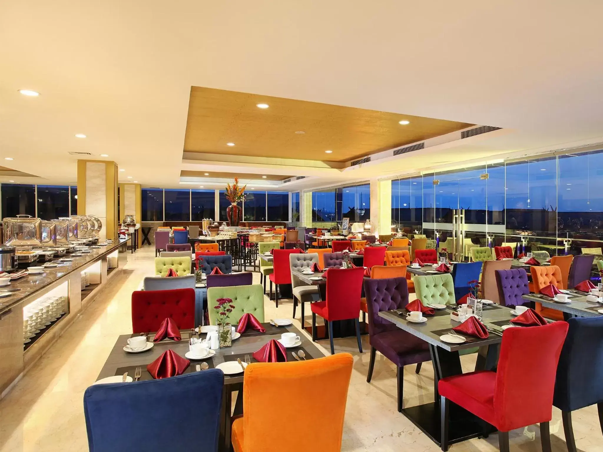 Restaurant/places to eat in Swiss-Belhotel Makassar Restaurant/places to eat in Swiss-Belhotel Makassar