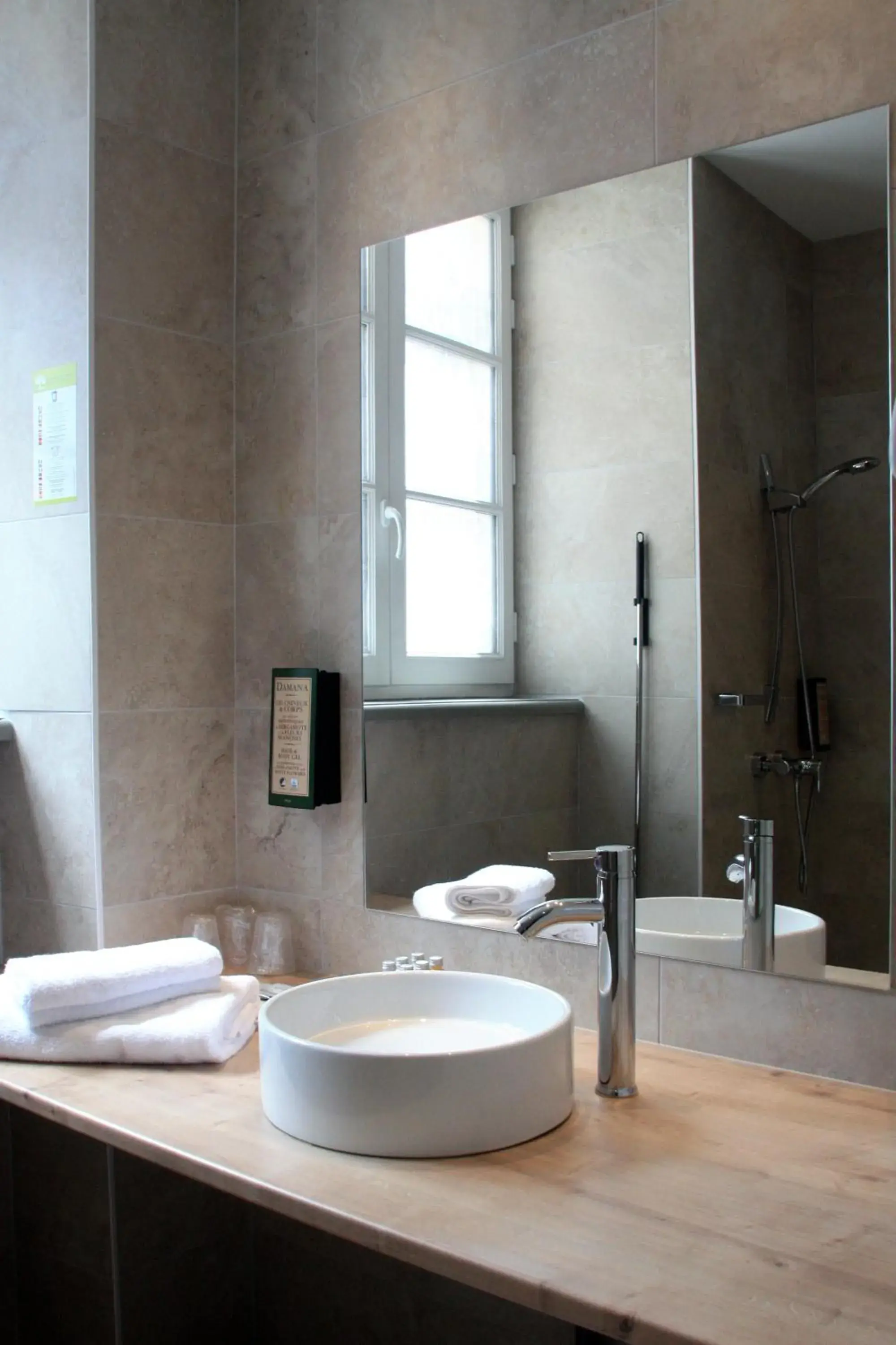 Bathroom in Grand Hotel du Luxembourg