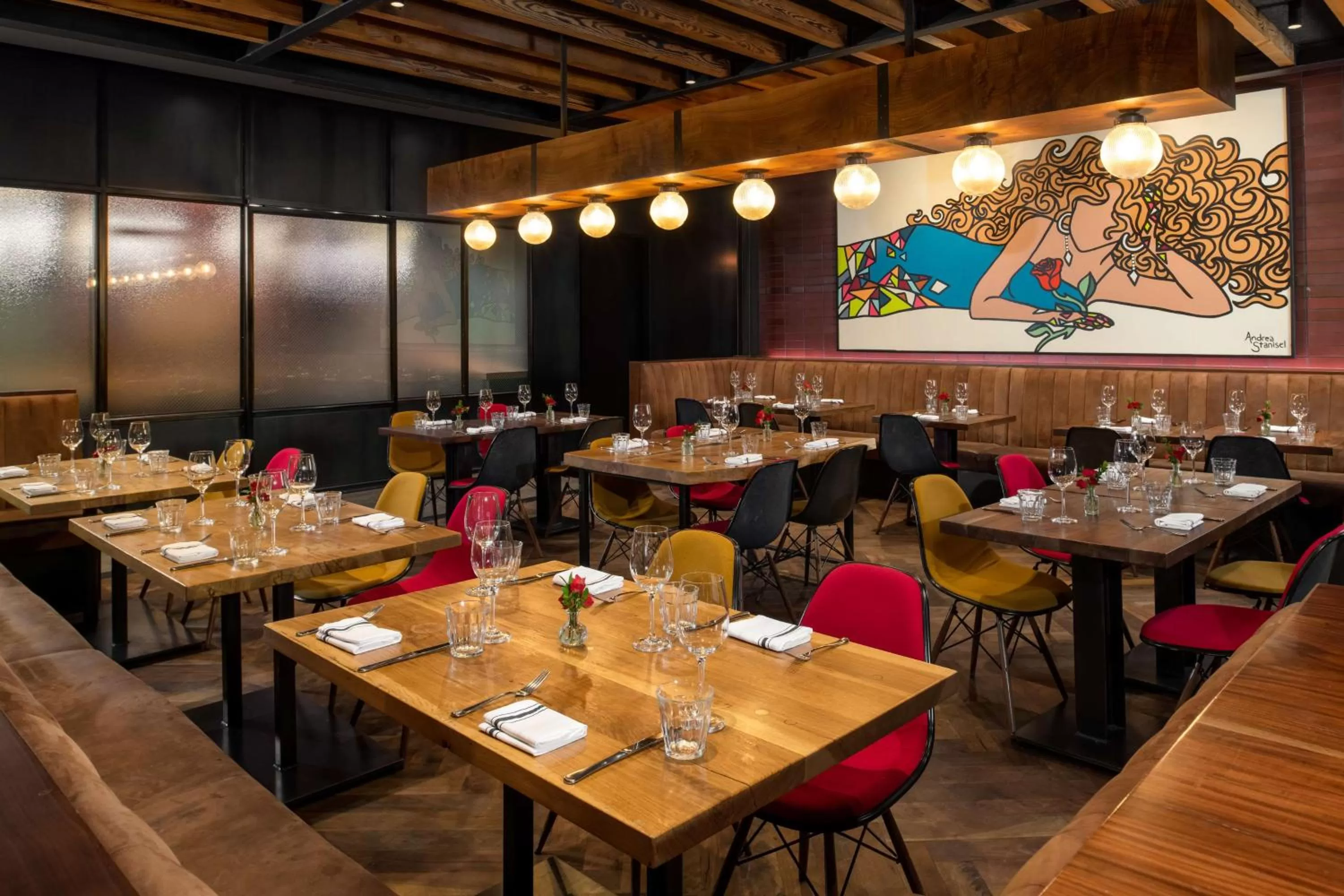 Restaurant/places to eat in The Duniway Portland, A Hilton Hotel