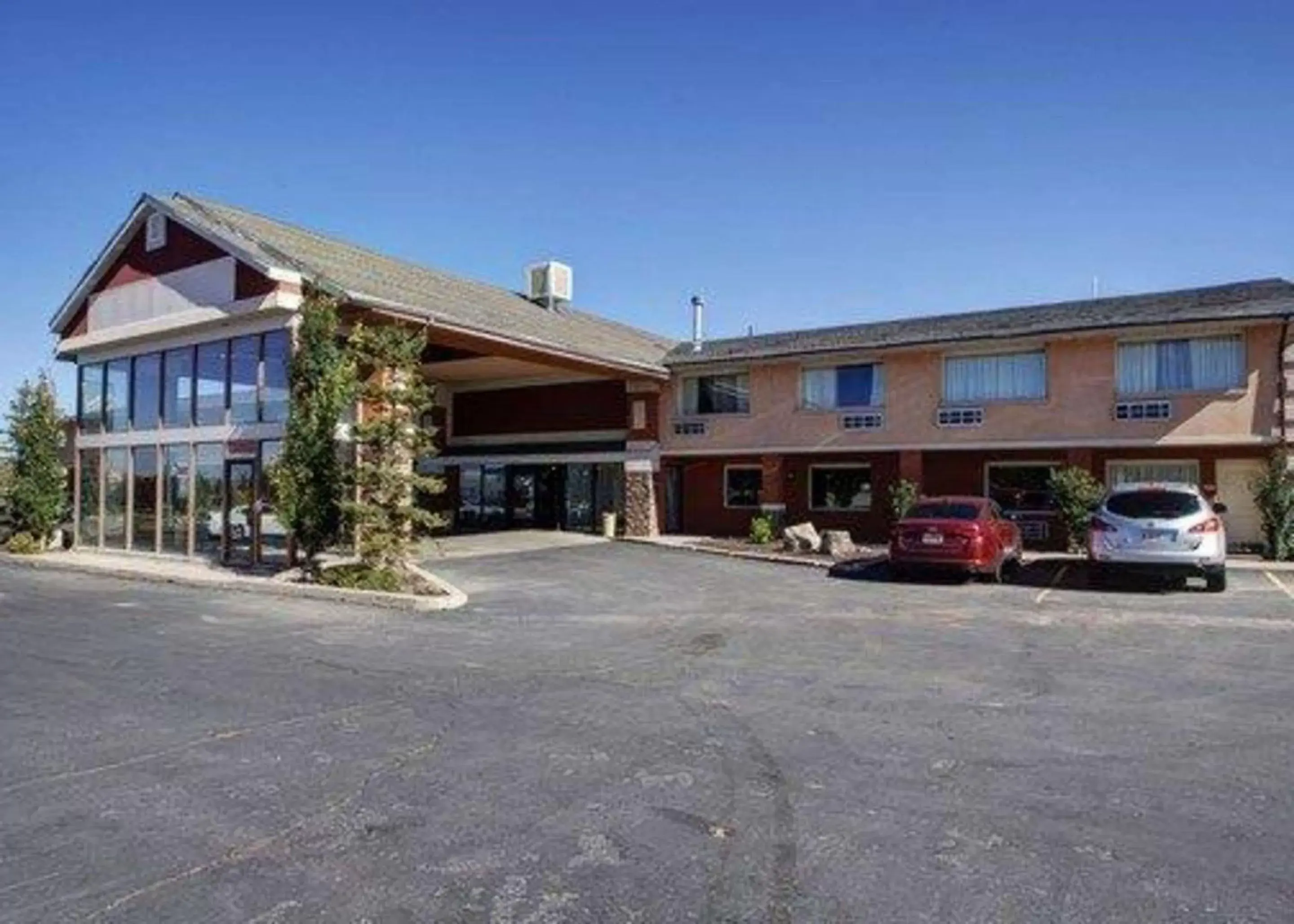 Property Building in Quality Inn Evanston near Wyoming Downs