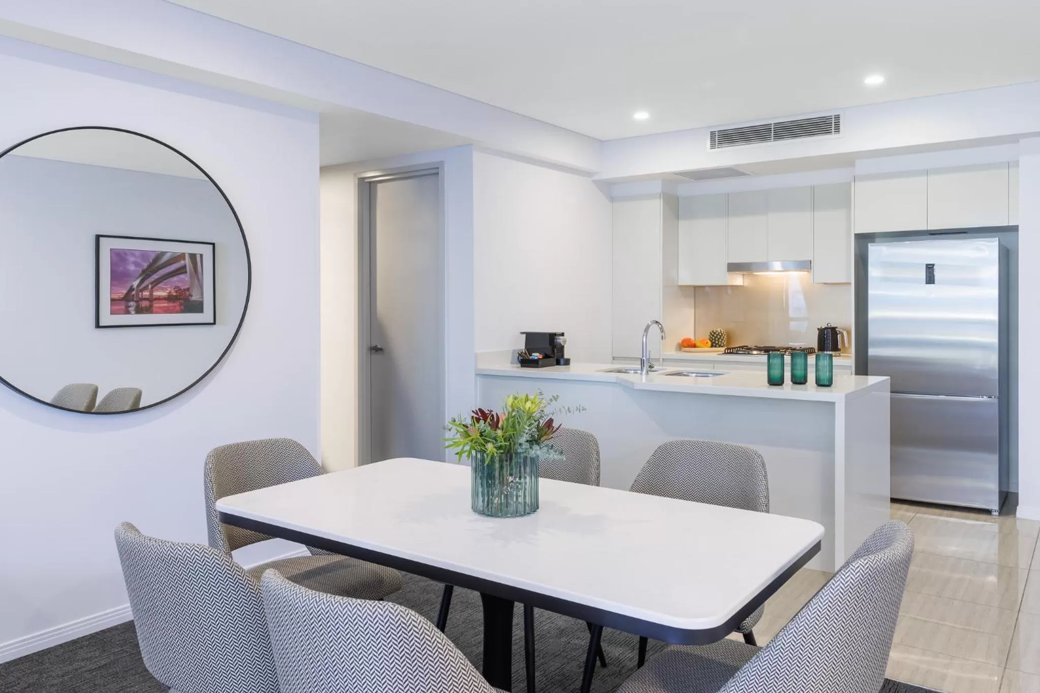 Kitchen or kitchenette in Meriton Suites Herschel Street, Brisbane