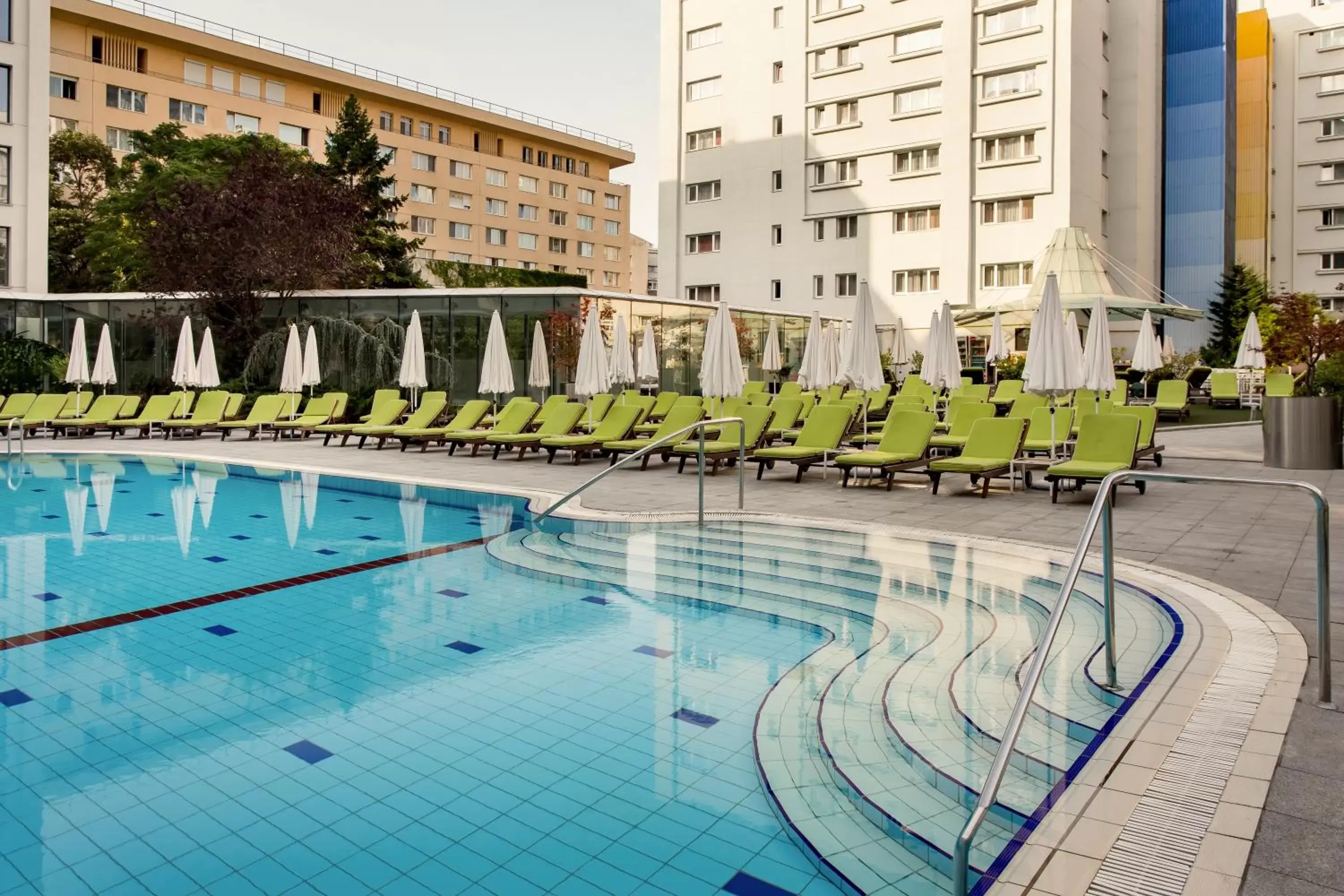 Pool view, Swimming Pool in Park Inn by Radisson Bucharest Hotel & Residence