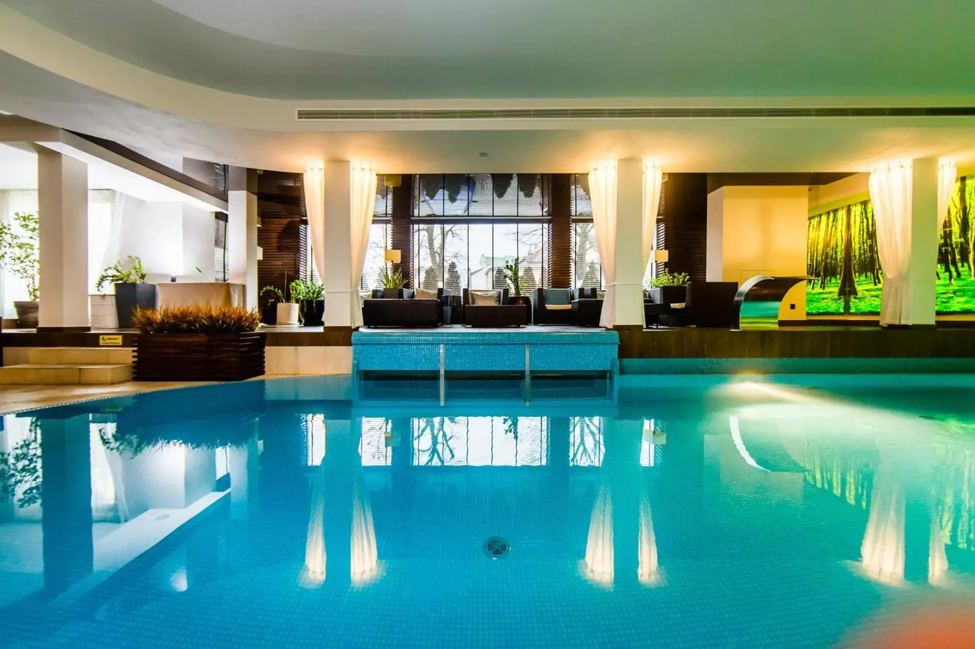 Swimming Pool in Grand Hotel Boutique