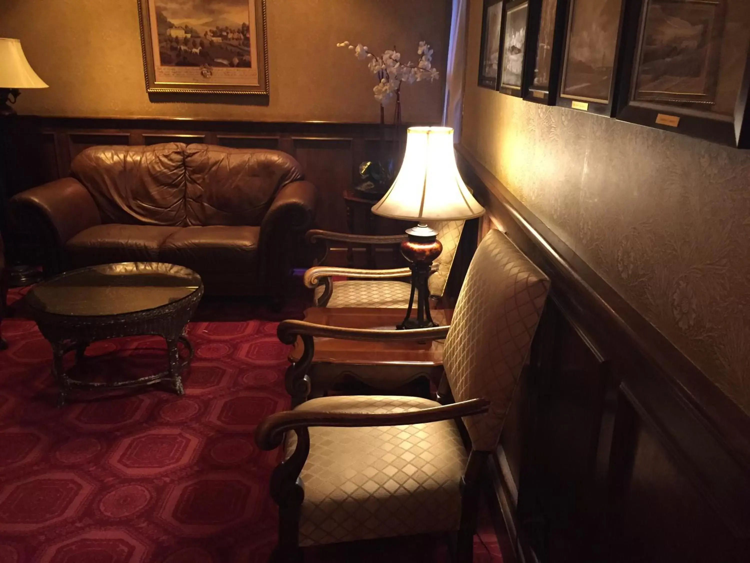 Lobby or reception, Lounge/Bar in Hotel Amari