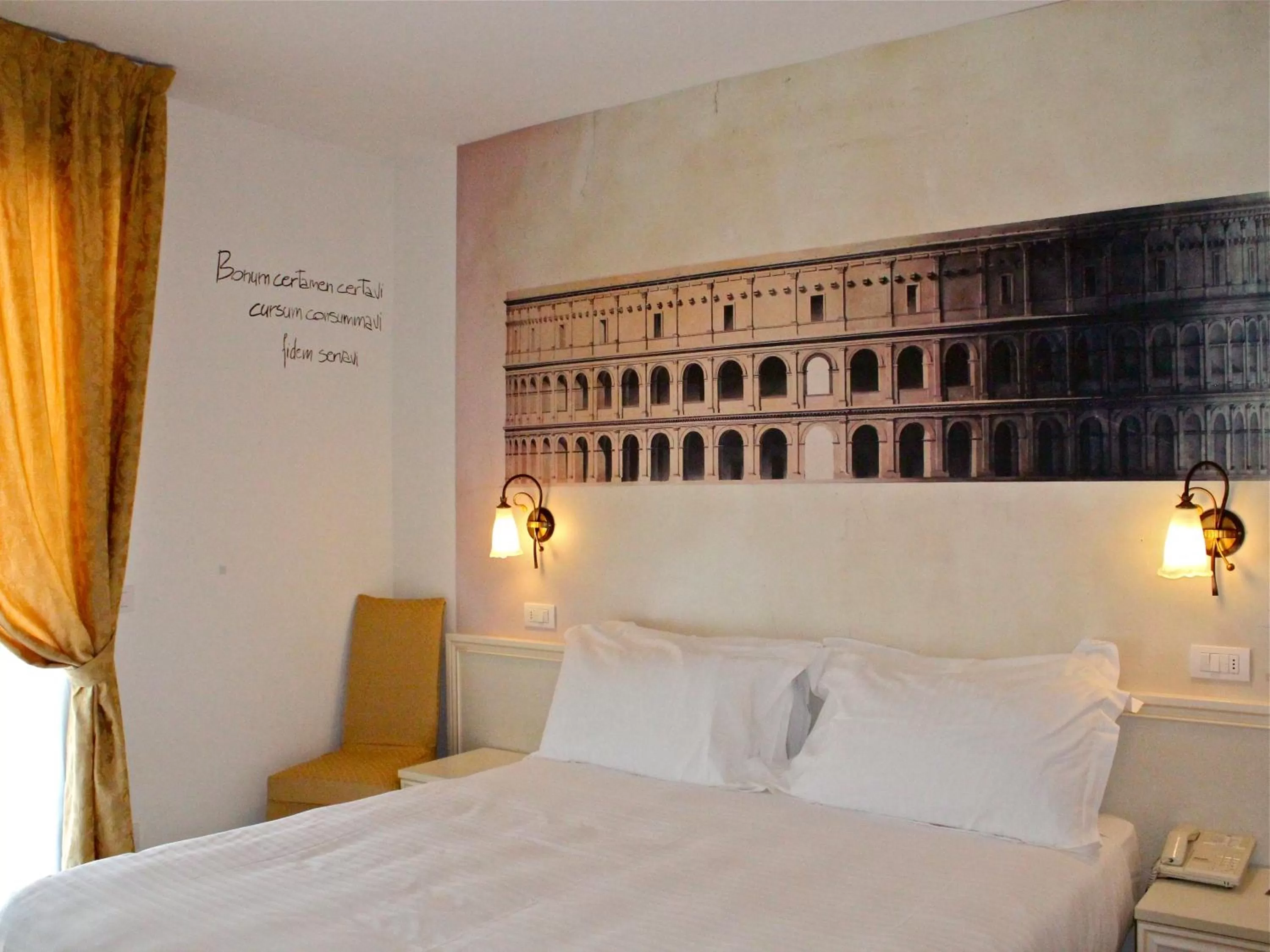 Bed in Sovrana Hotel & SPA