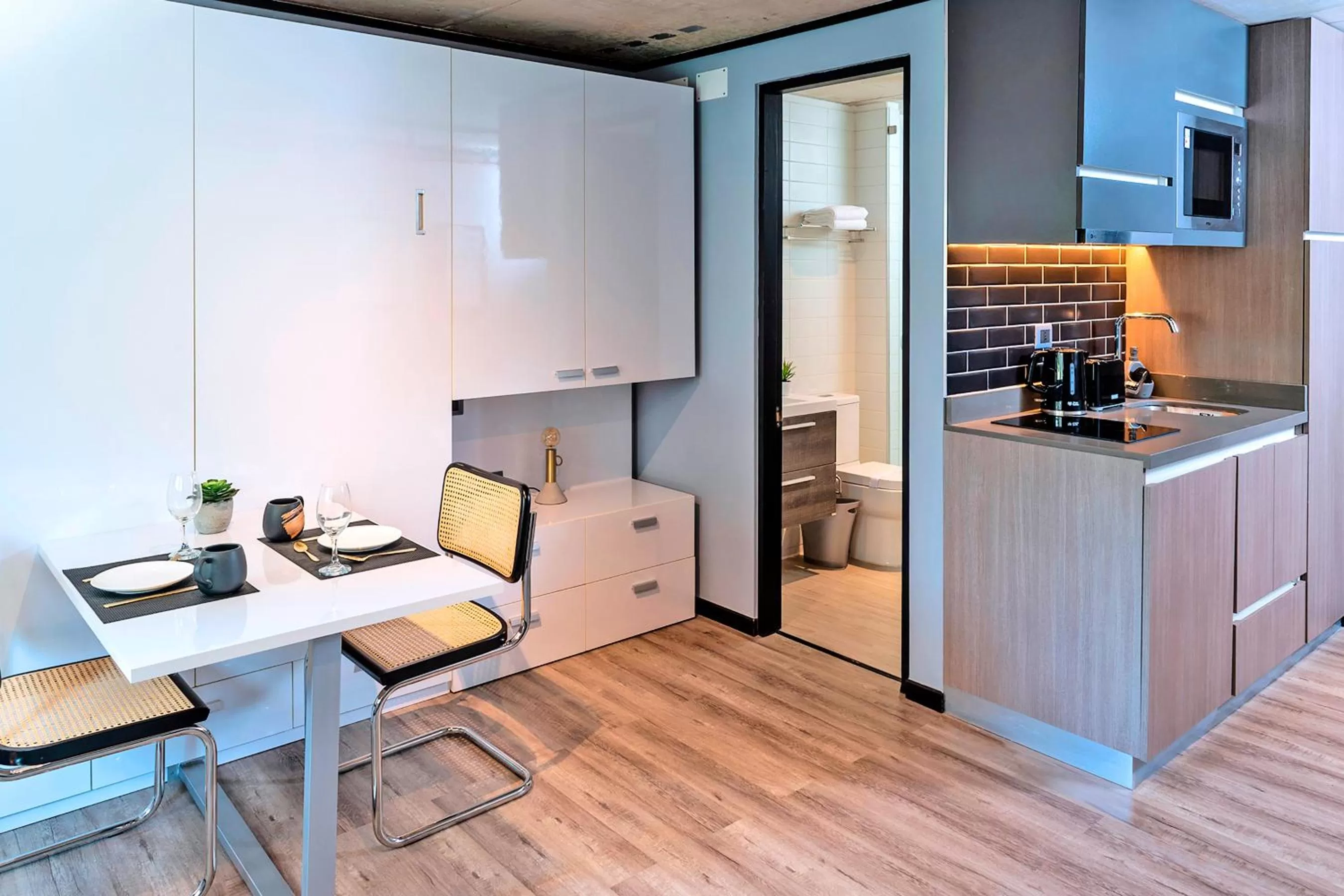 Photo of the whole room in hUB Providencia