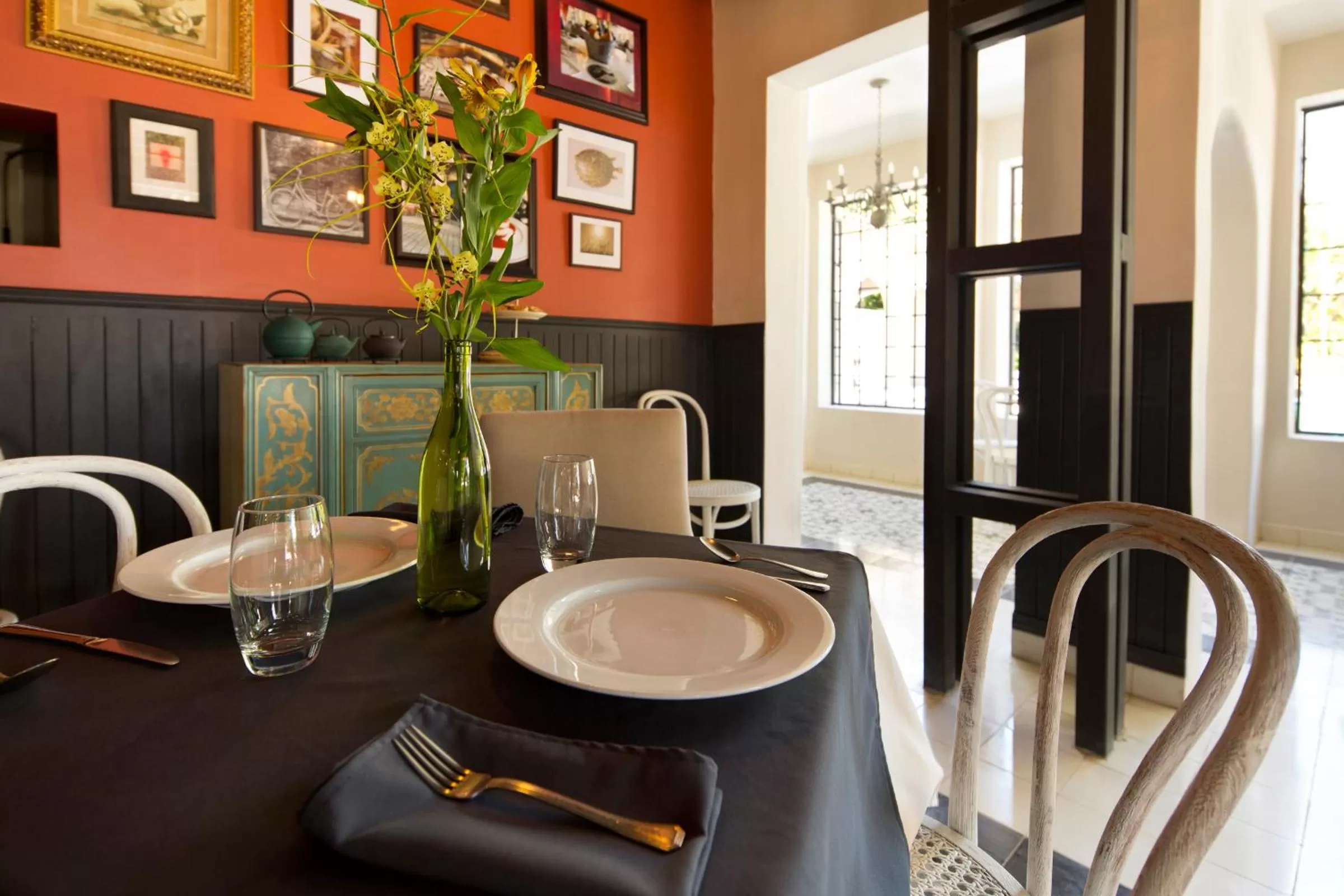 Restaurant/places to eat in Villa San Ignacio