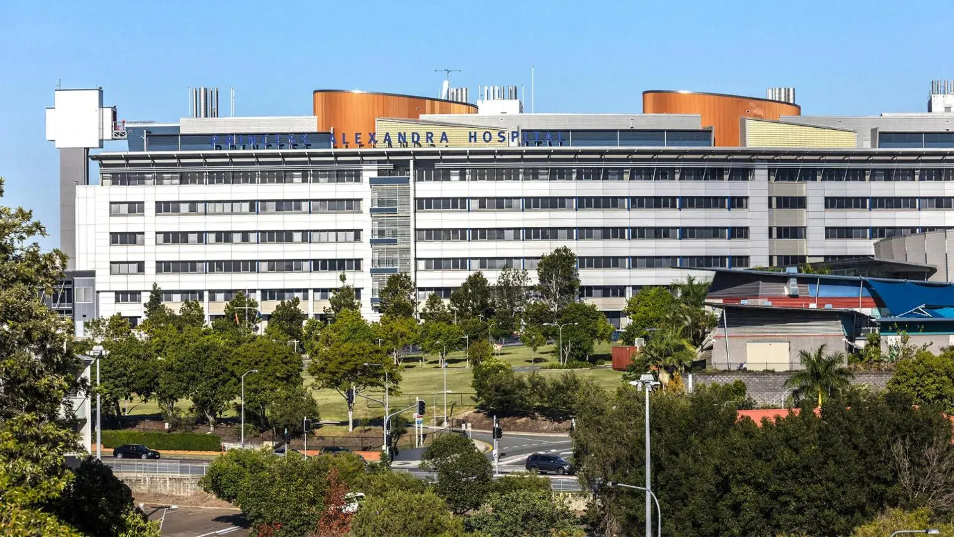 Nearby landmark, Property Building in Oaks Brisbane Woolloongabba Suites