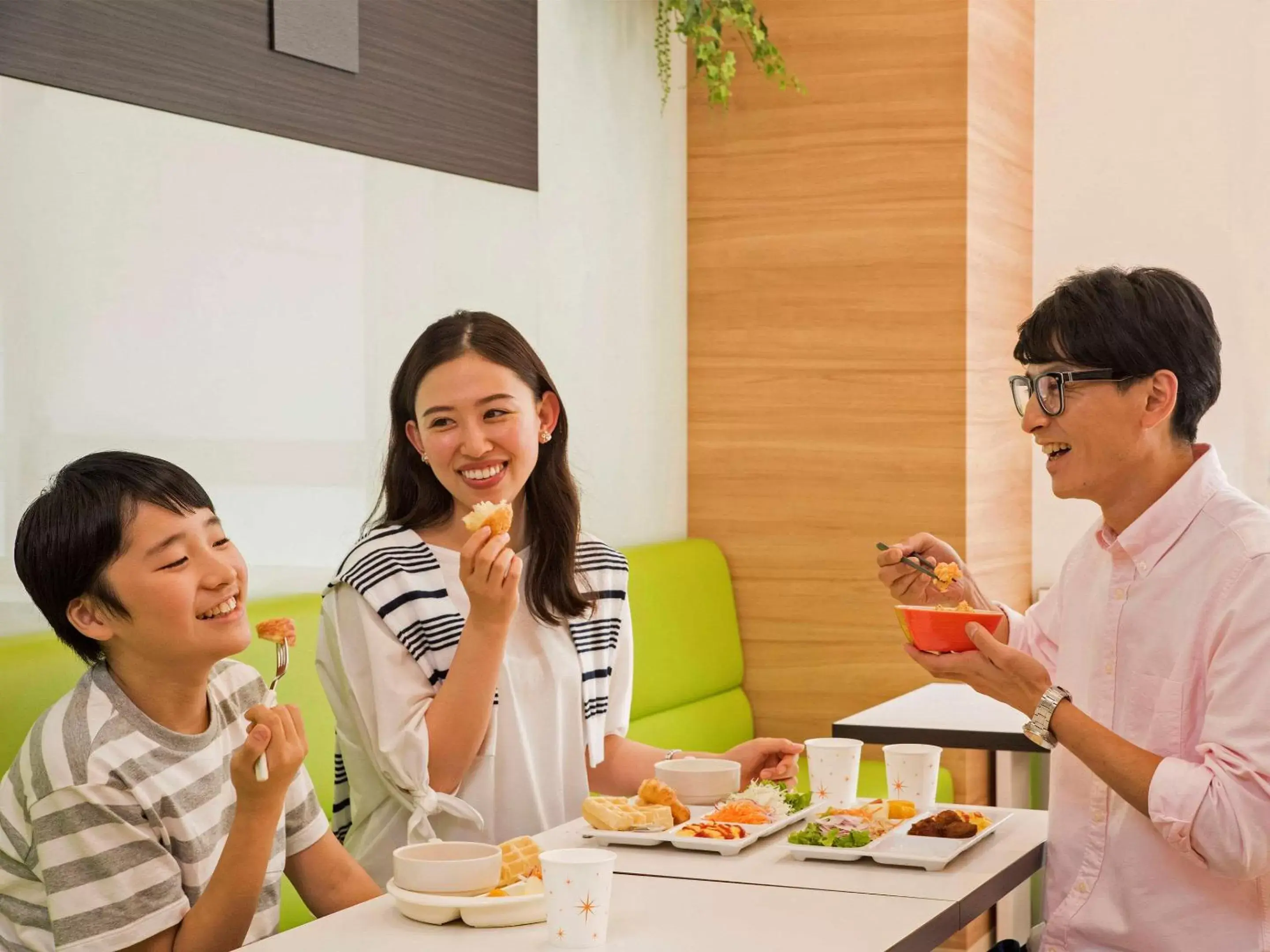 Restaurant/places to eat in Comfort Hotel Nagoya Kanayama