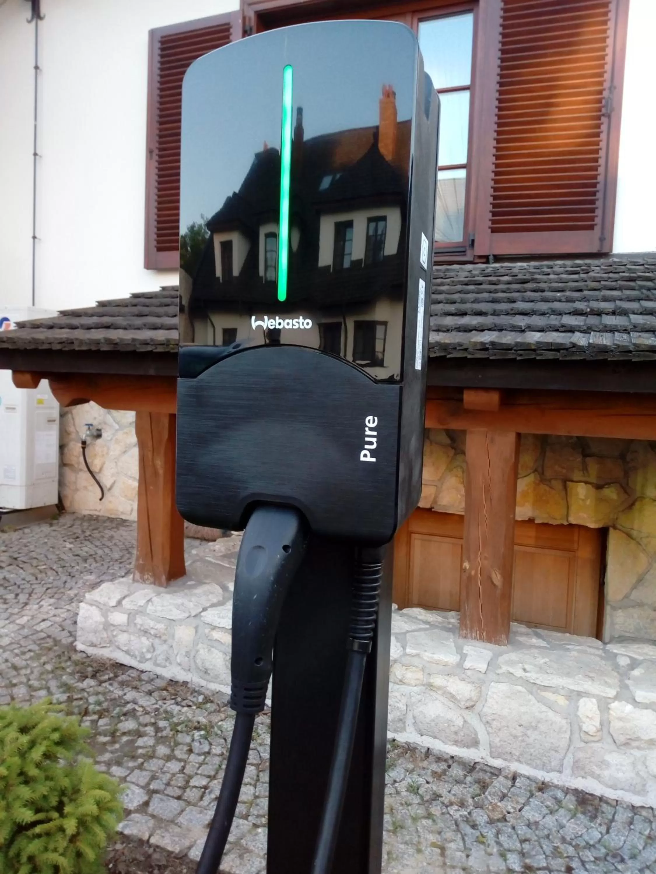Parking in Hotel Sarmata Zespół Dworski