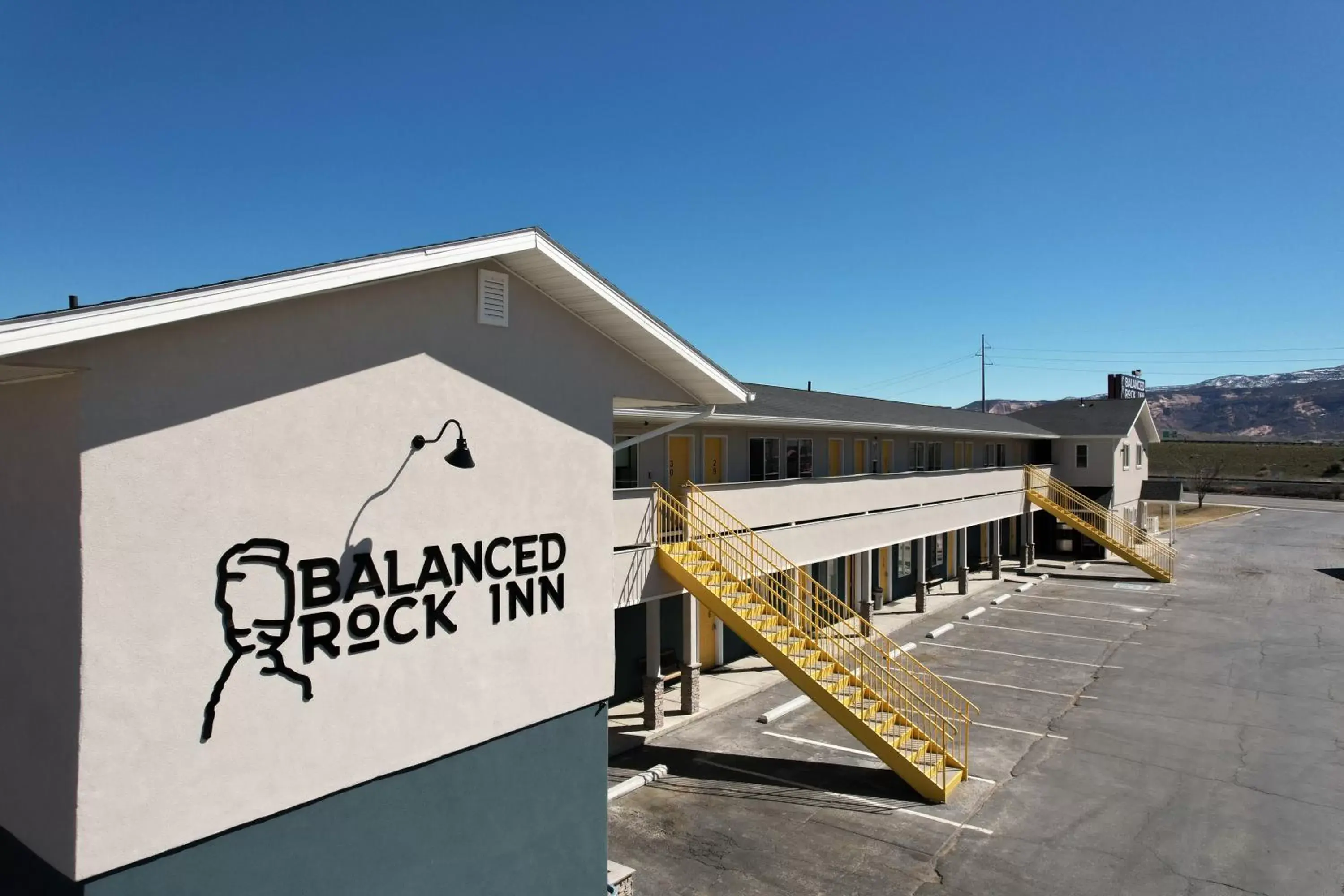 Property Building in Balanced Rock Inn