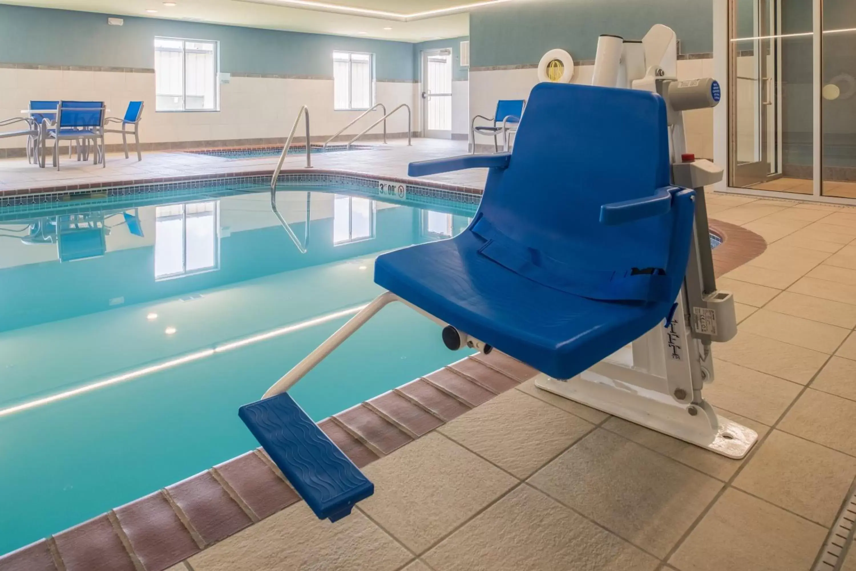 Swimming Pool in Holiday Inn Express Hotel & Suites Burlington, an IHG Hotel