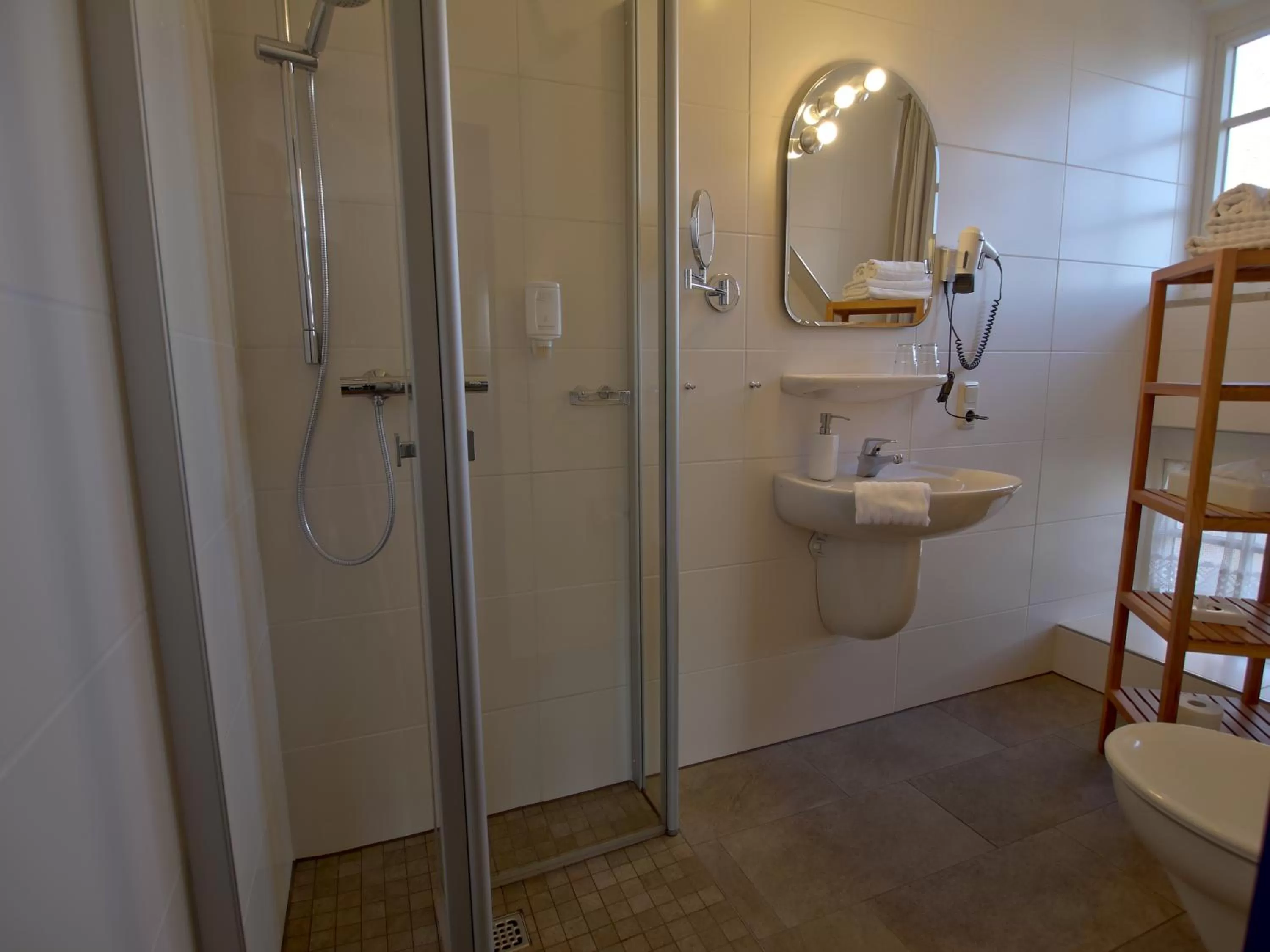 Bathroom in Hotel Friesische Wehde