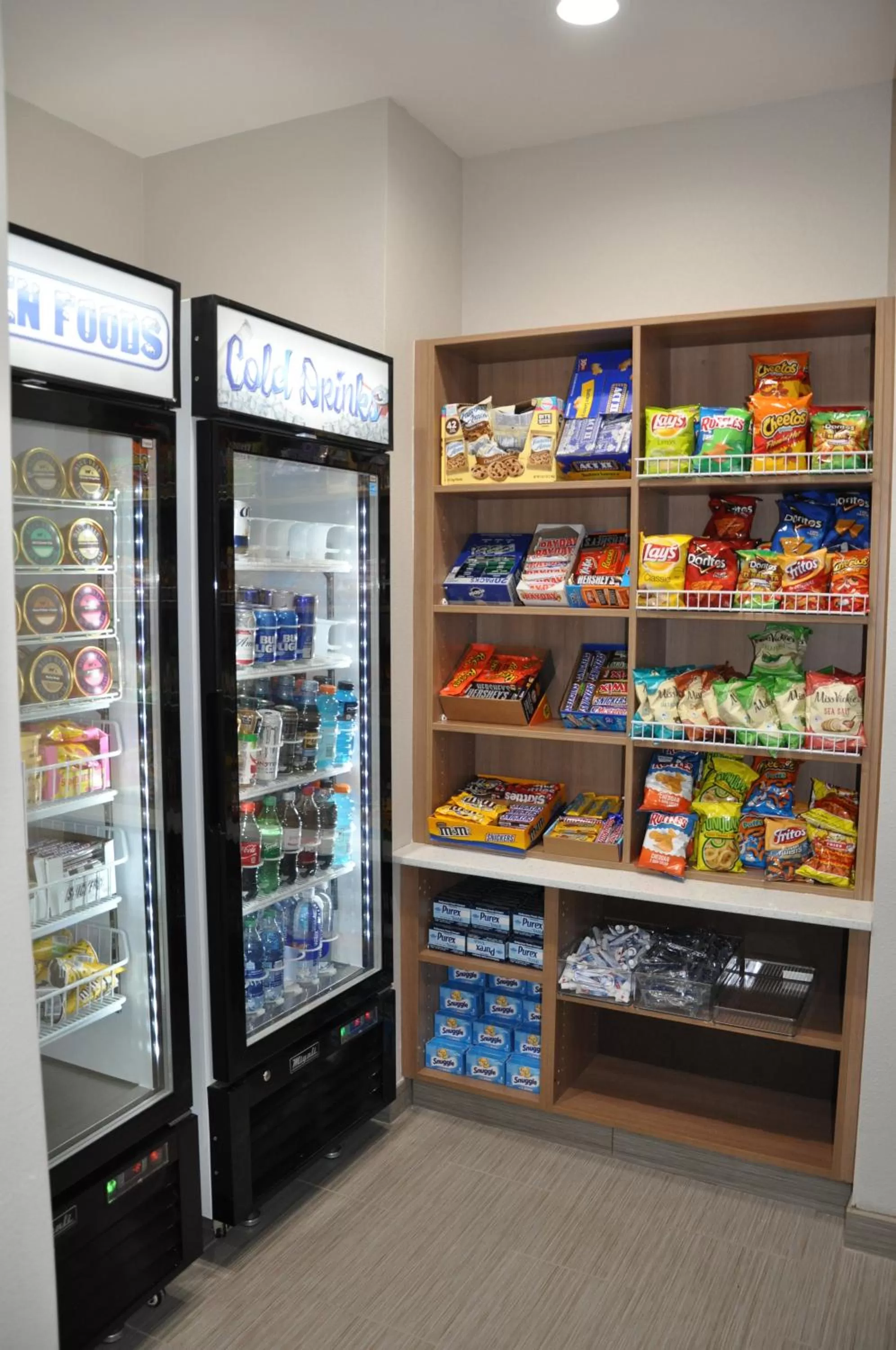 On-site shops in Microtel Inn & Suites by Wyndham Lubbock