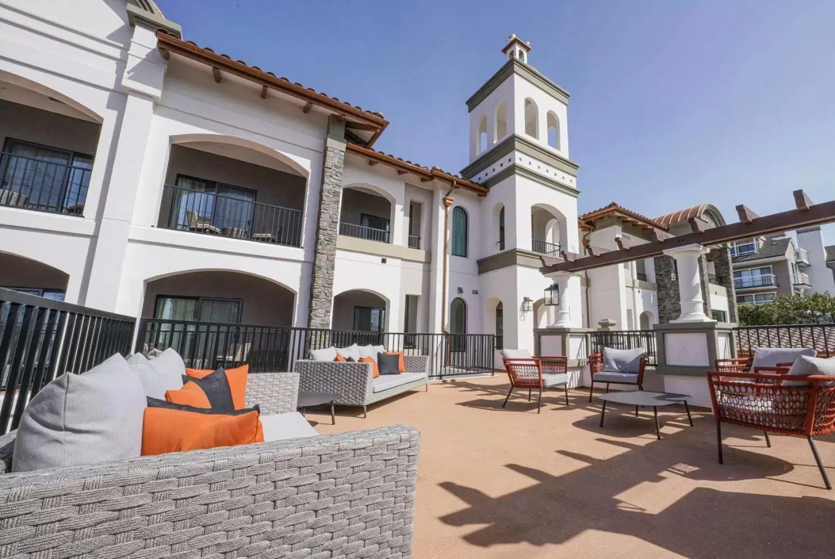 Lobby or reception, Property Building in La Quinta Inn & Suites by Wyndham Santa Cruz