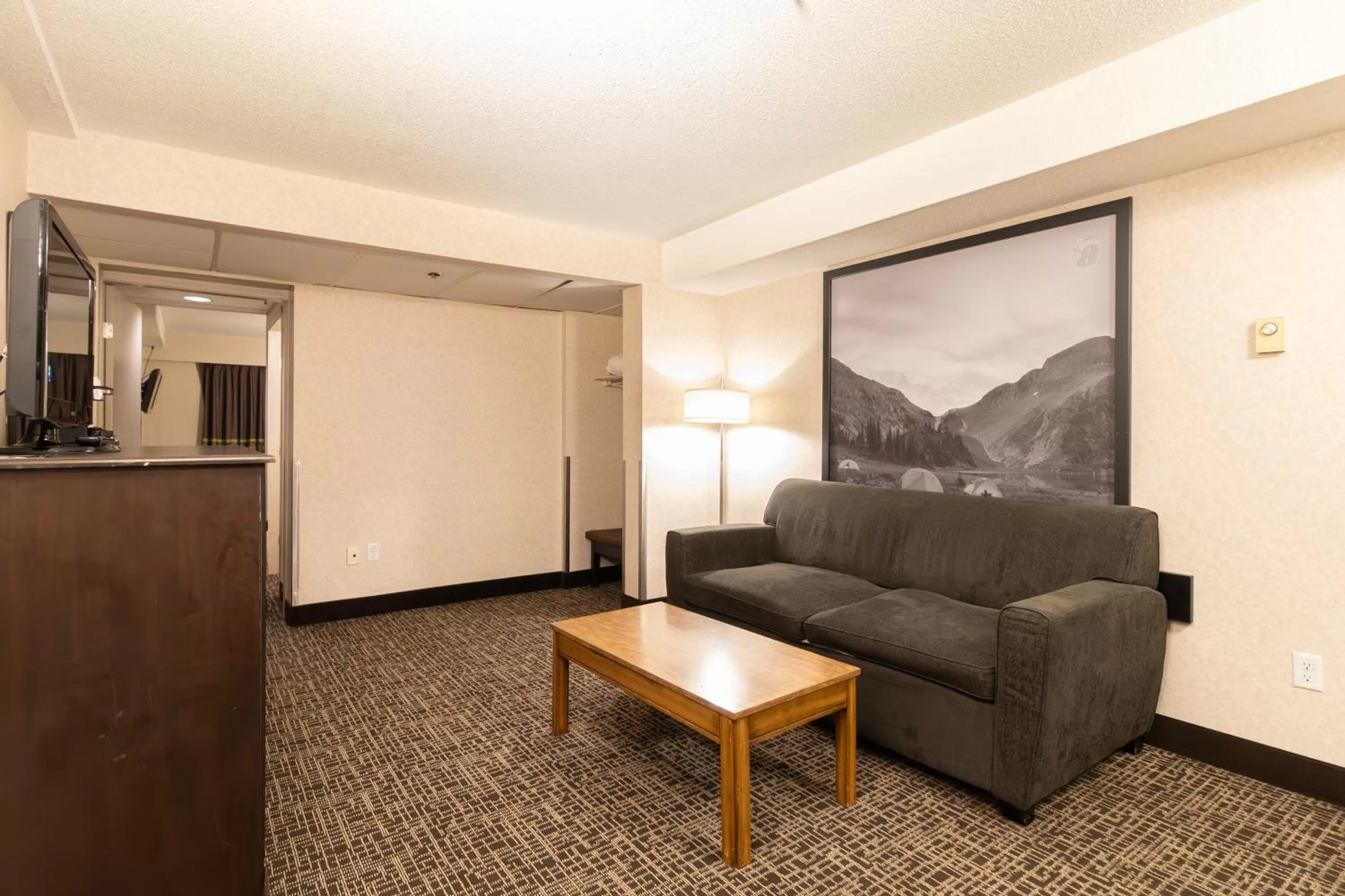 Seating area in Super 8 by Wyndham Prince George