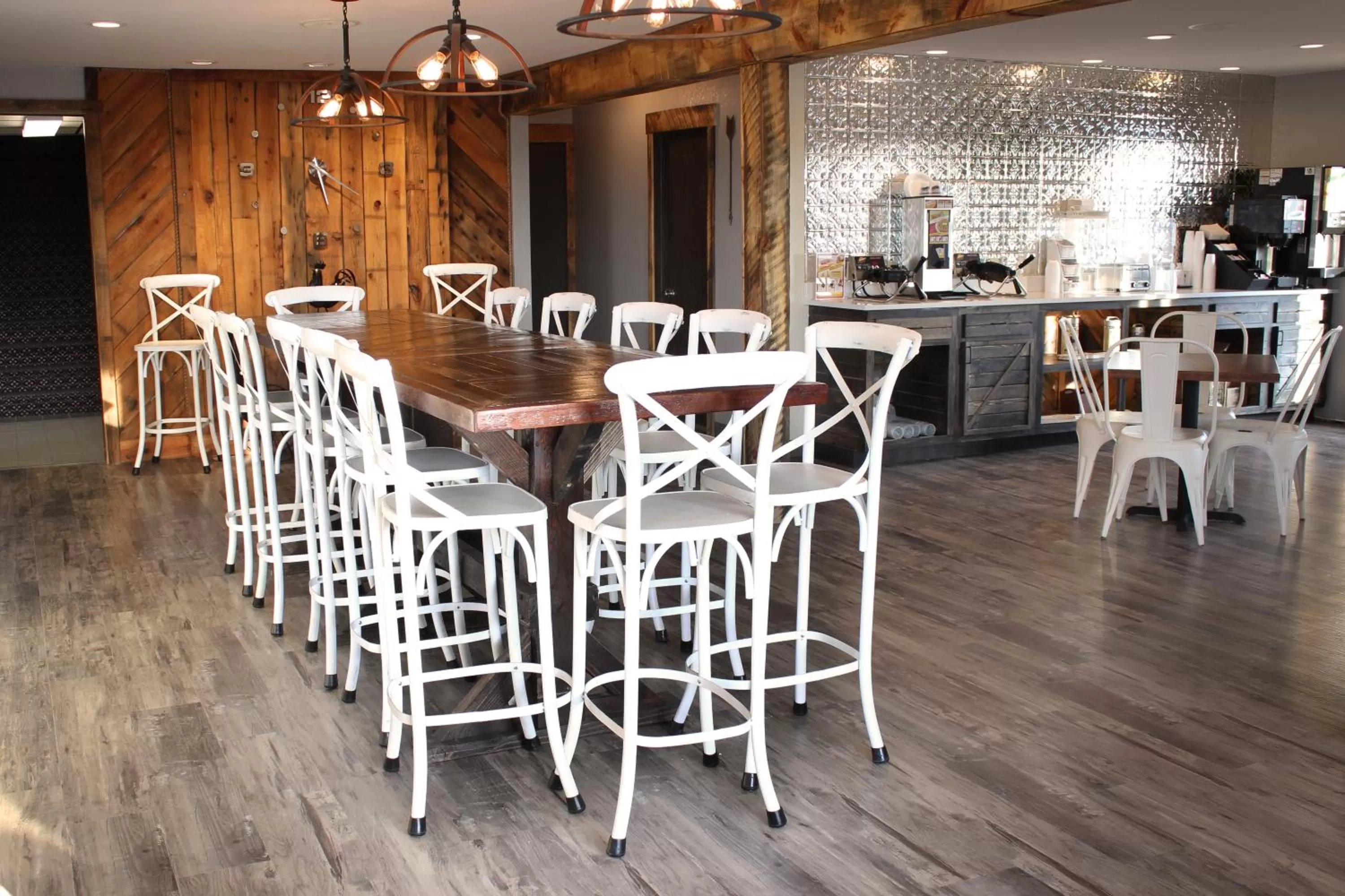 Sunlac Inn Devils Lake