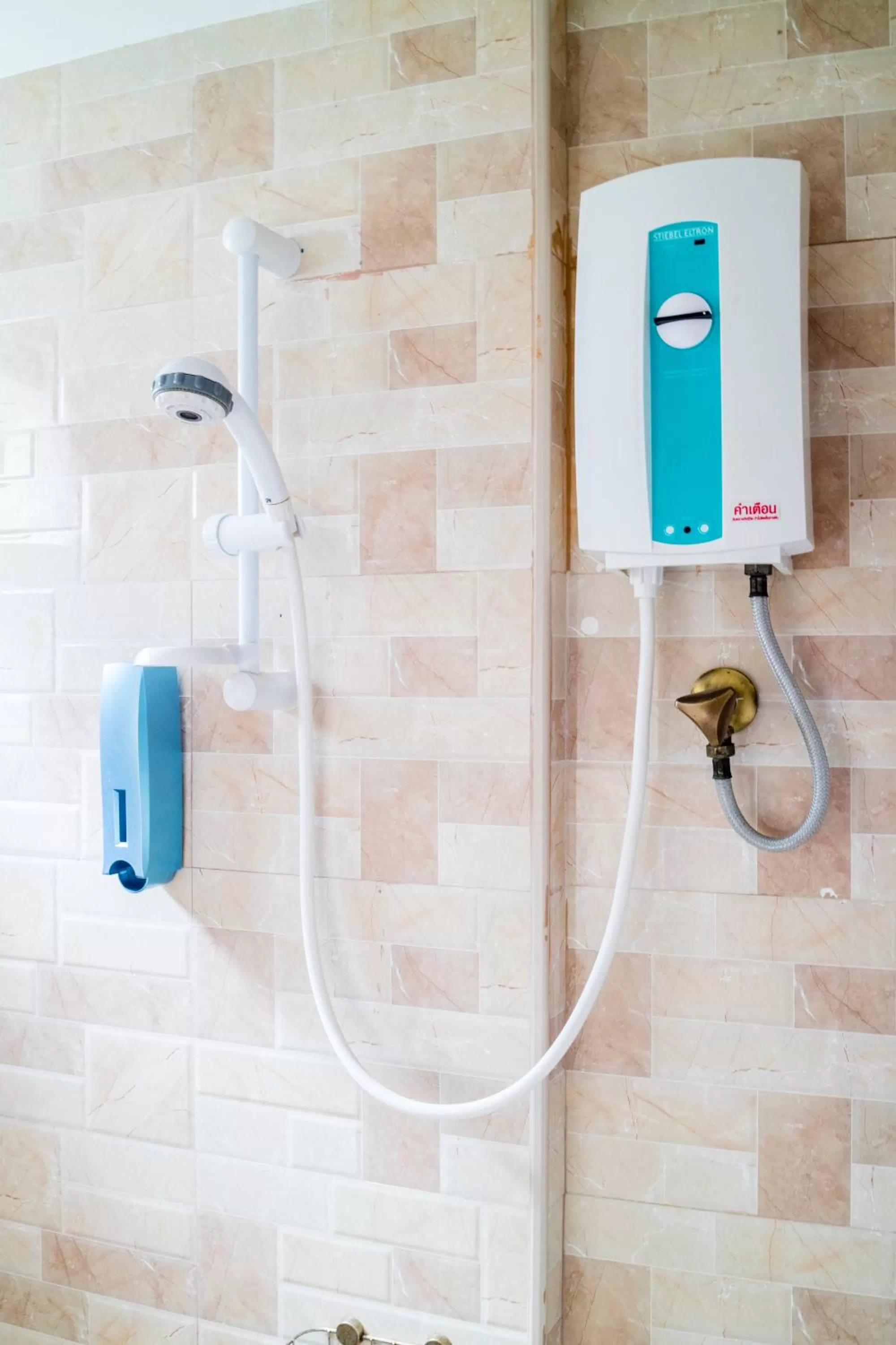 The Cube Sathorn Boutique Hotel เดอะ คิวบ์ สาทร บูติค โฮเทล Near BTS Surasak