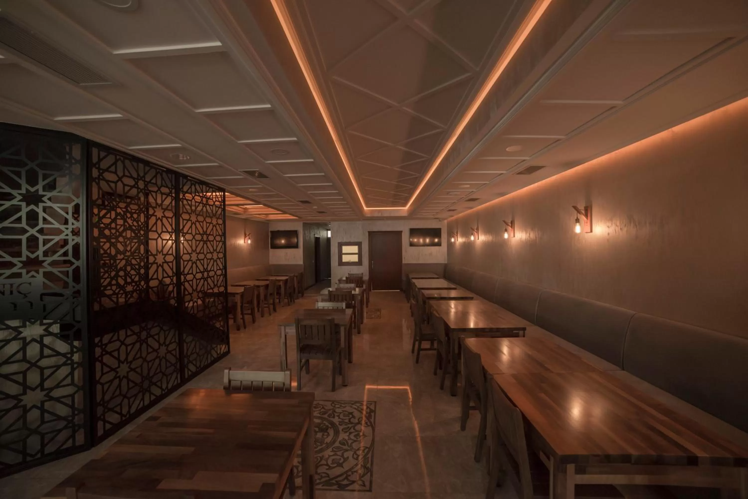 Restaurant/places to eat in Sarnic Hotel & Sarnic Premier Hotel(Ottoman Mansion)