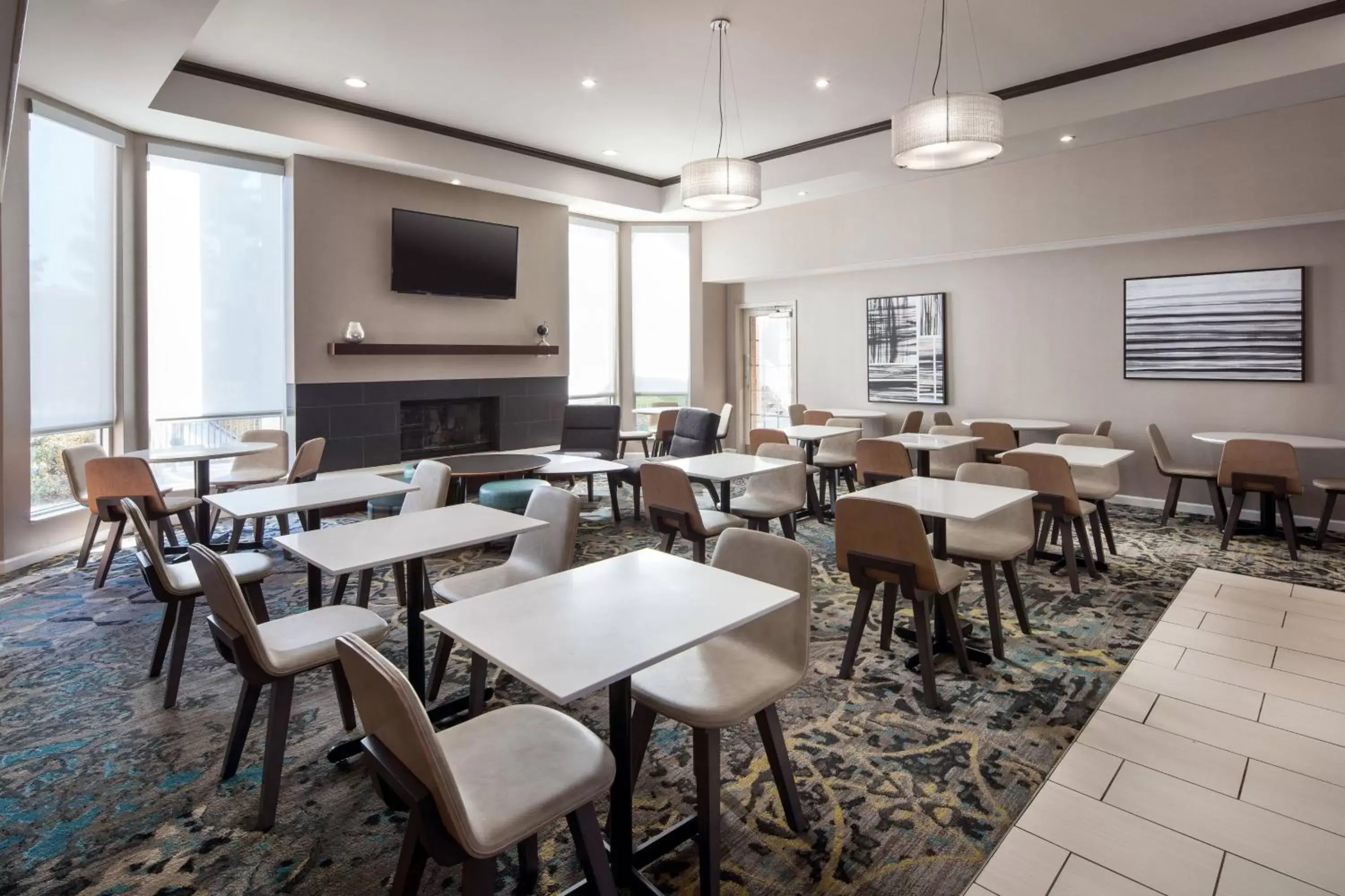 Restaurant/Places to Eat in Residence Inn Pleasant Hill Concord
