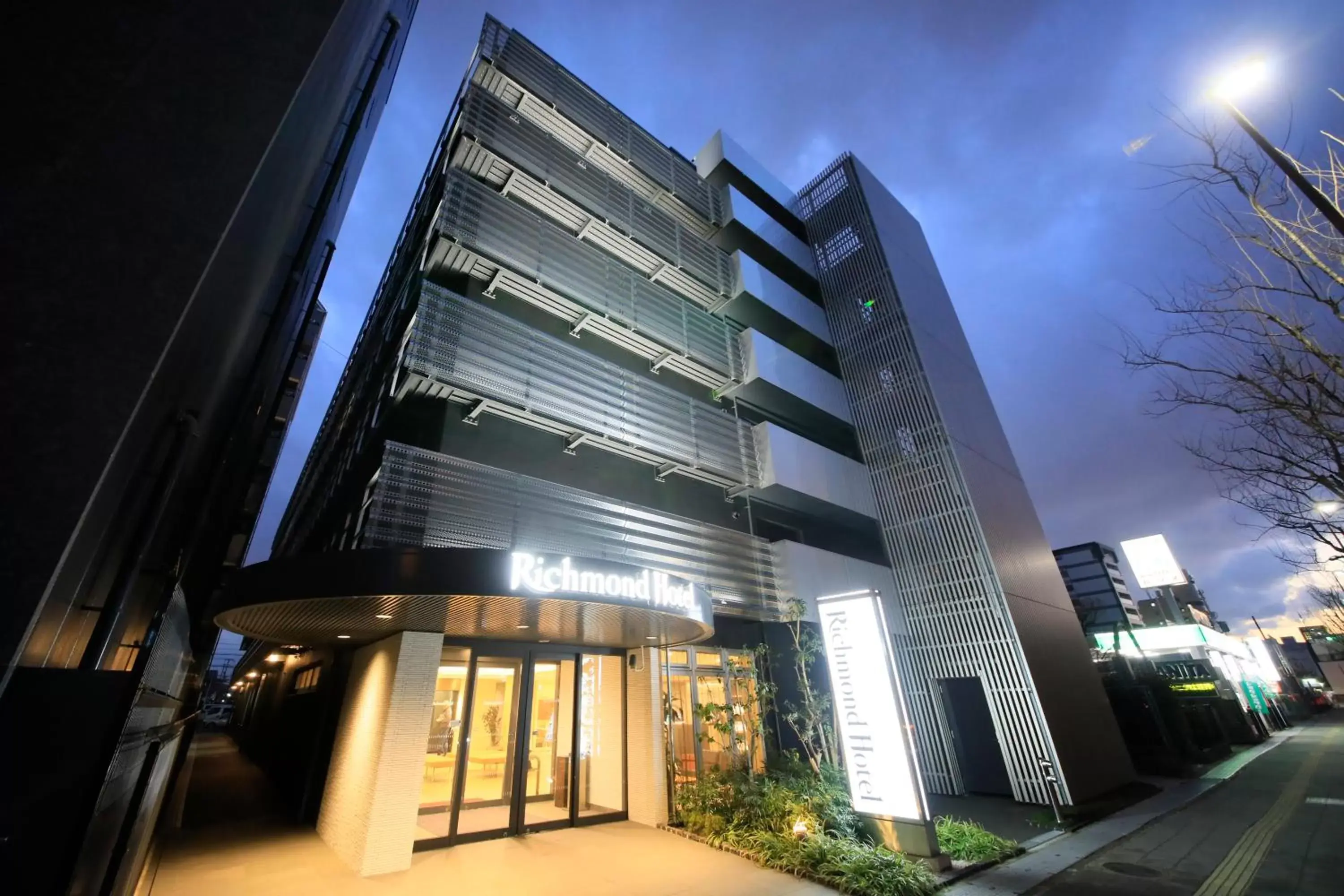 Facade/entrance, Property Building in Richmond Hotel Higashi Osaka