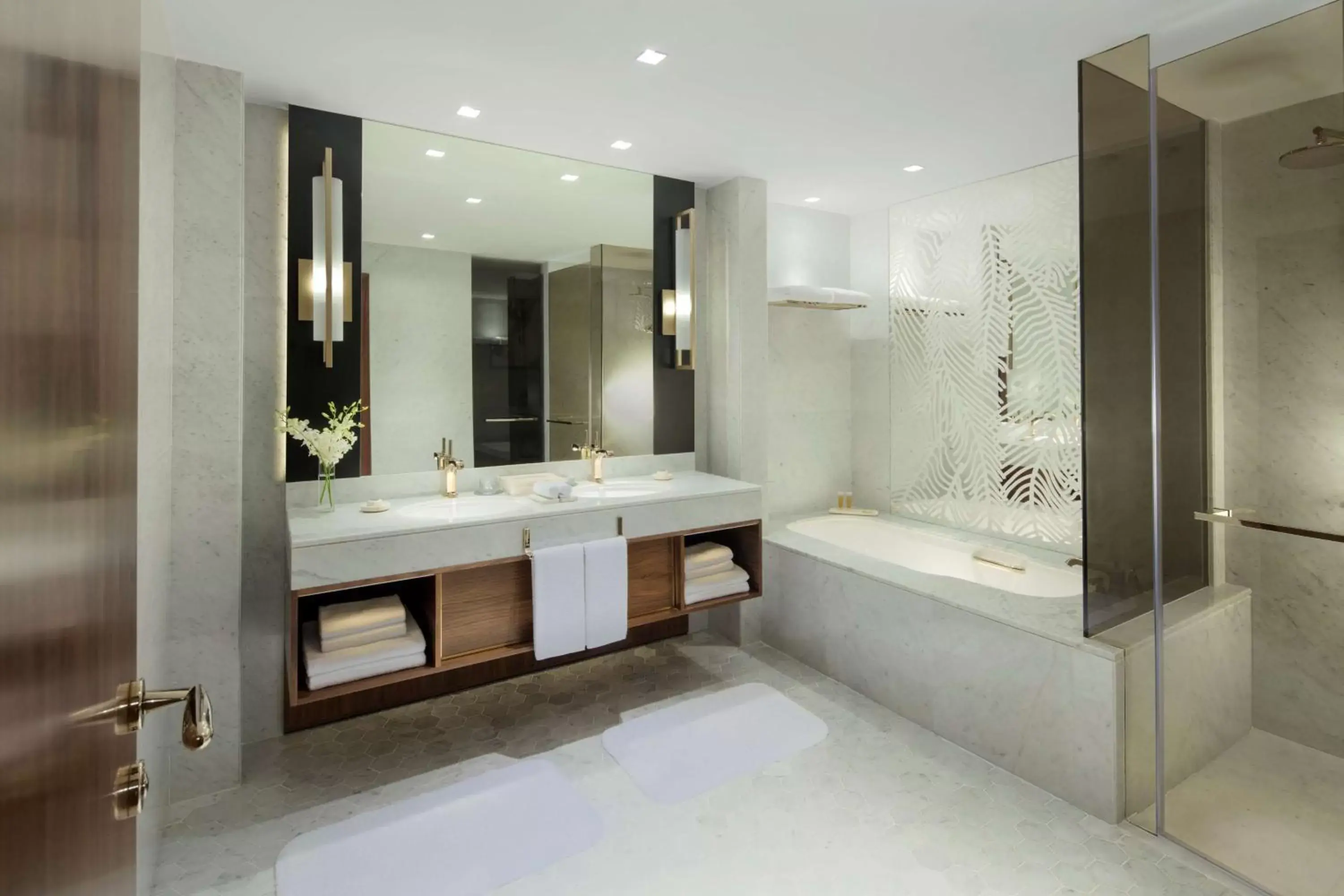 Toilet, Bathroom in Grand Hyatt Dubai