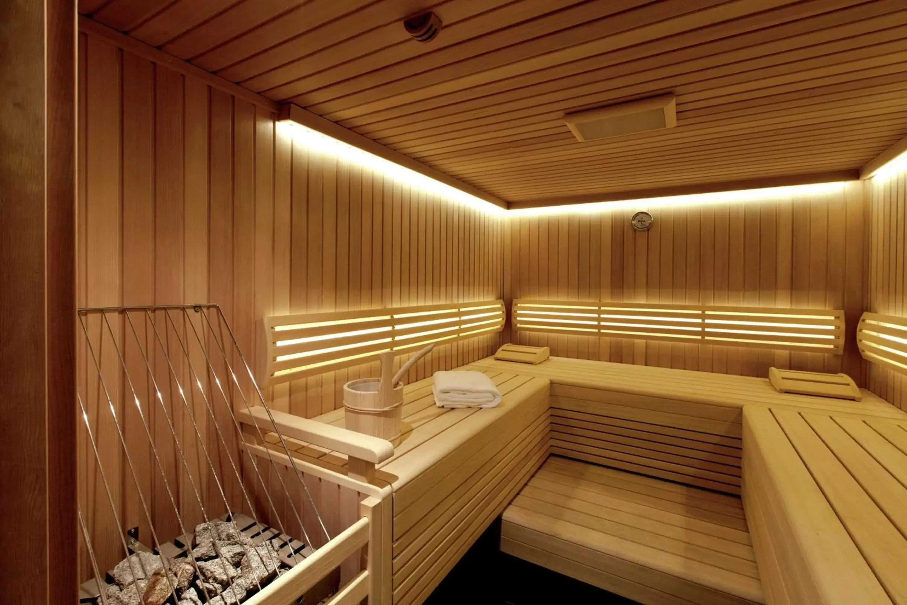 Spa and wellness centre/facilities in Hilton Vienna Plaza Spa and wellness centre/facilities in Hilton Vienna Plaza