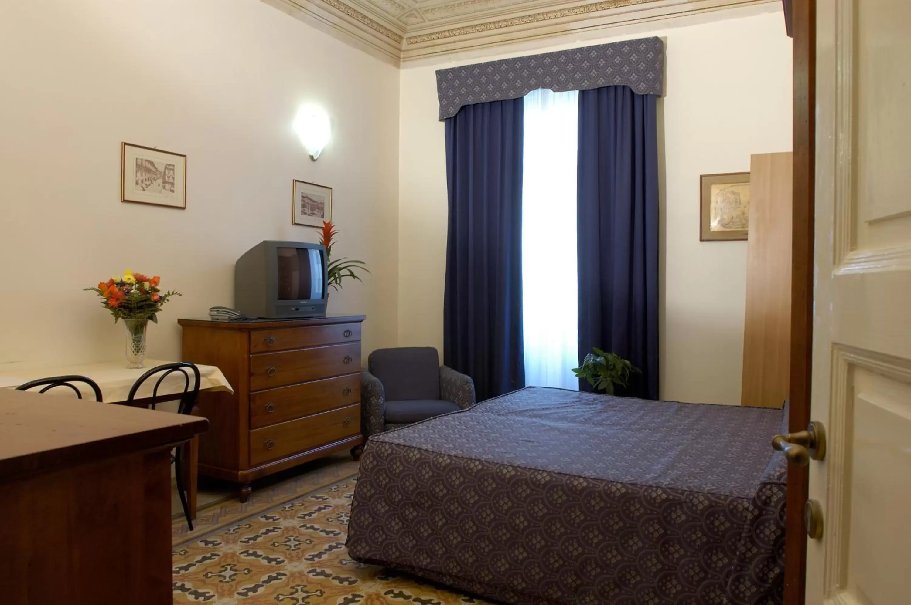 Photo of the whole room, Bed in Hotel La Residenza