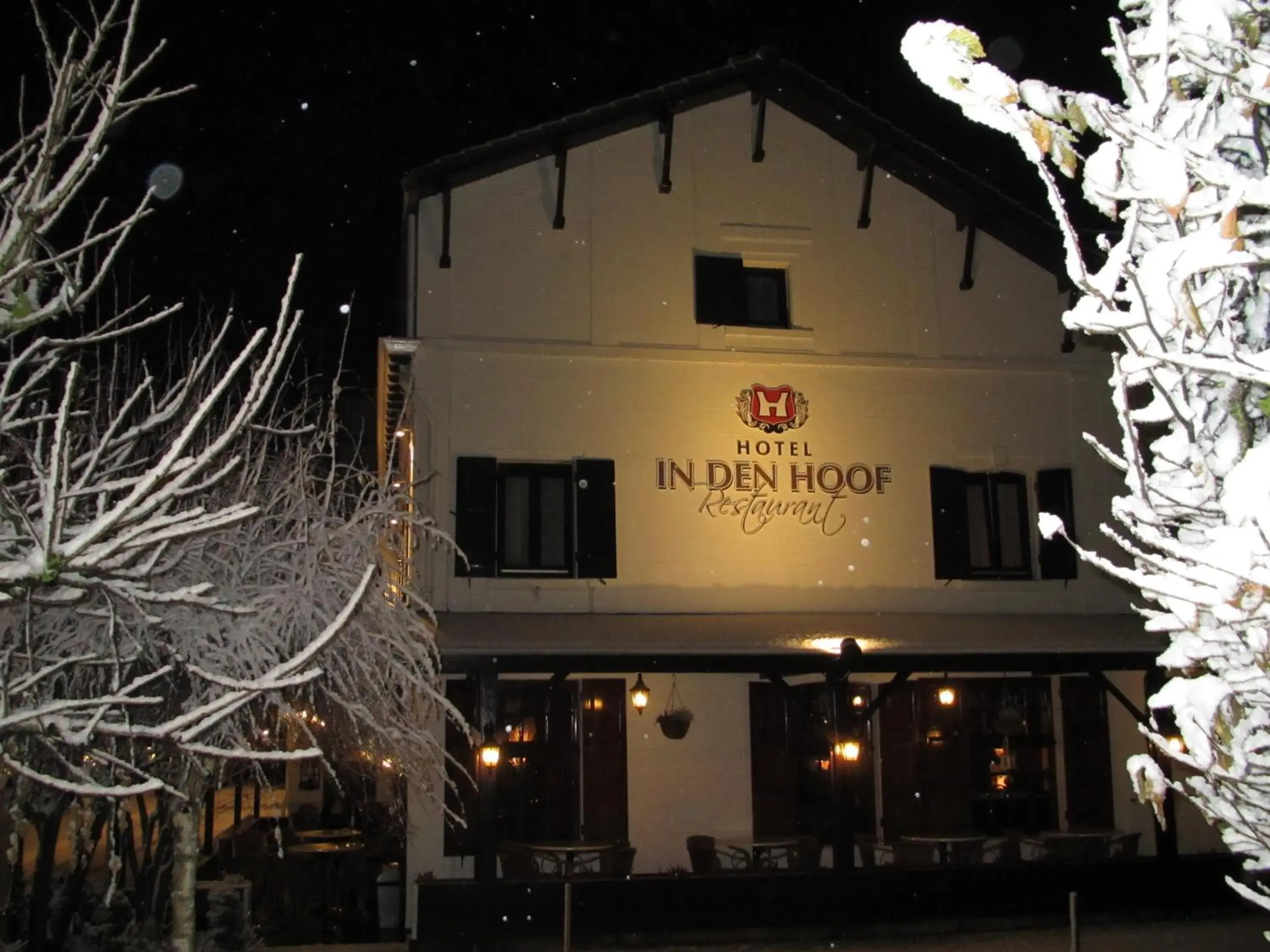 Facade/entrance, Property Building in Hotel Restaurant in den Hoof